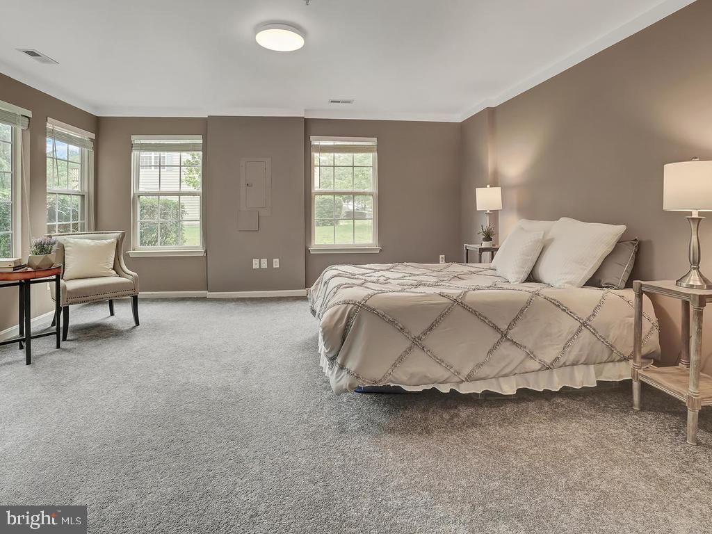 MILL CROSSING - Residential