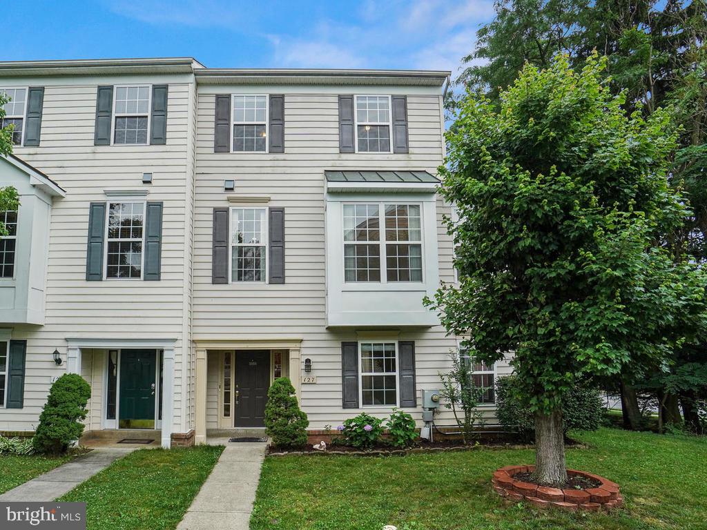 MILL CROSSING - Residential