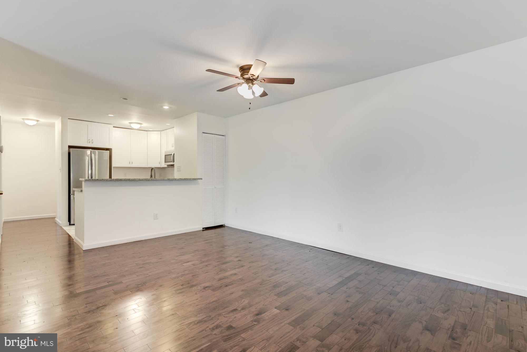 PEMBROOKE - Residential