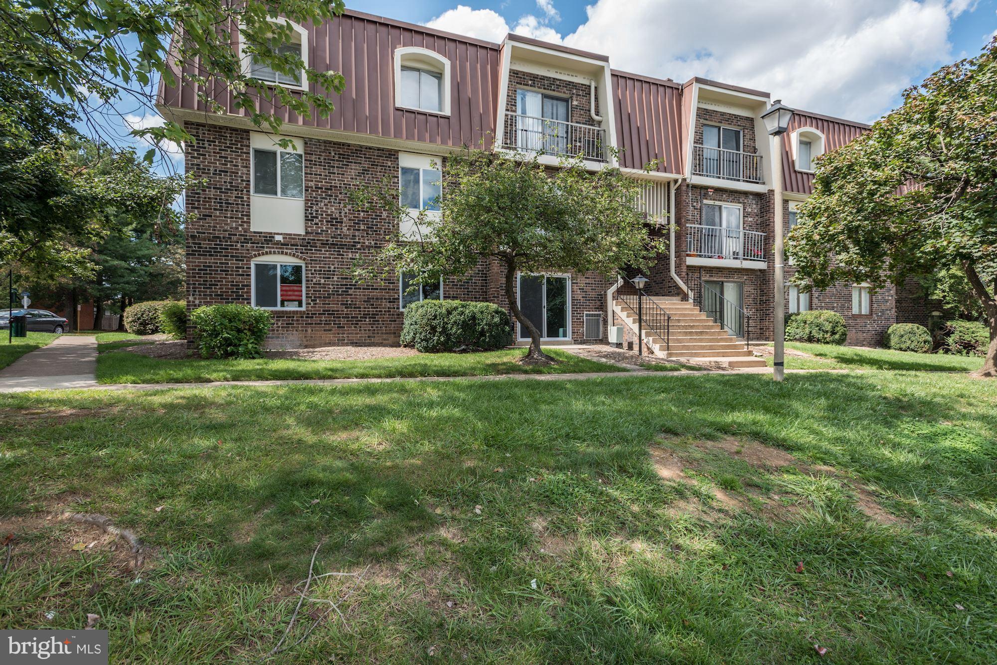 PEMBROOKE - Residential