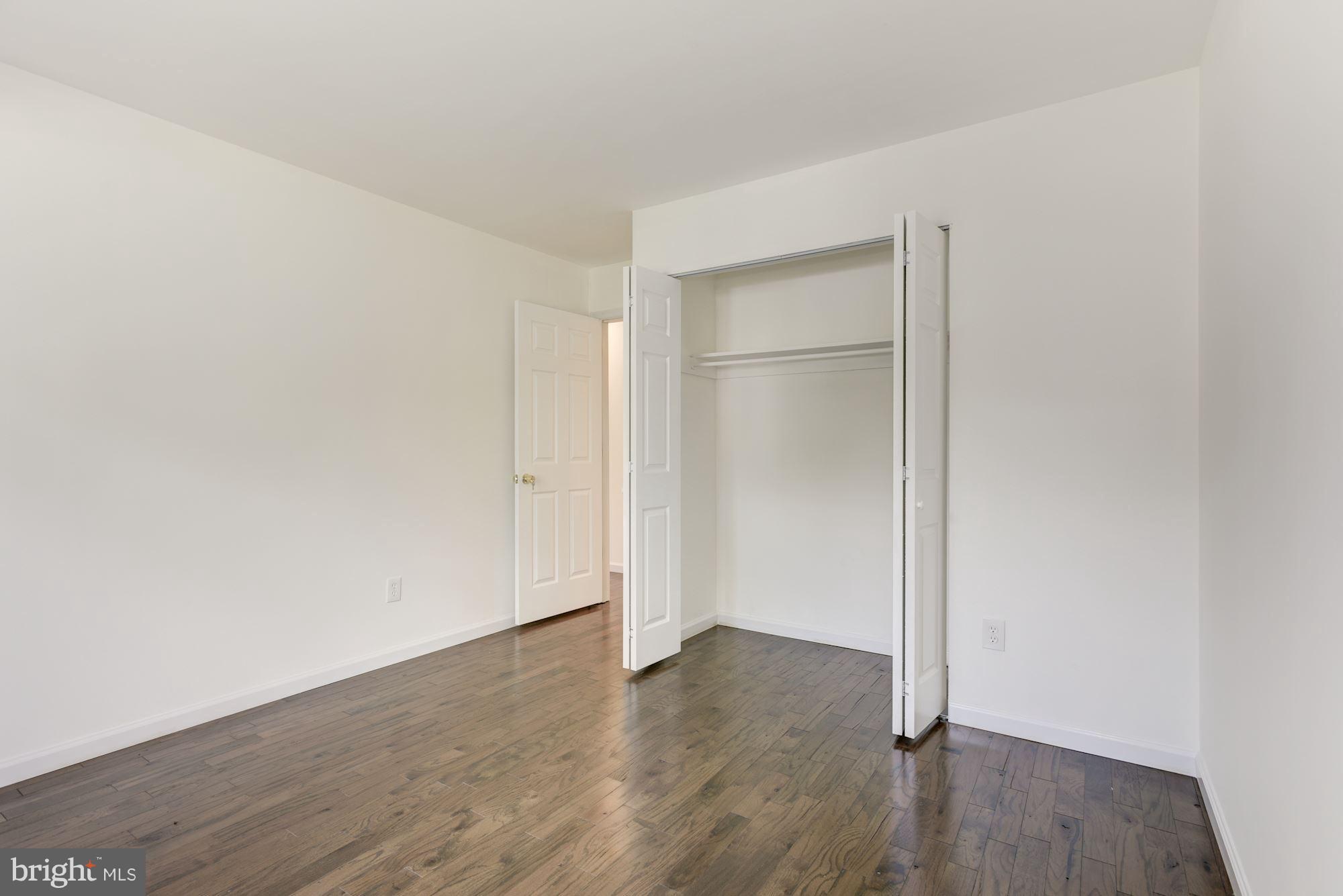 PEMBROOKE - Residential