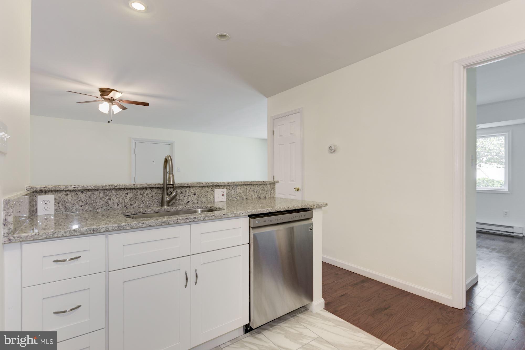 PEMBROOKE - Residential