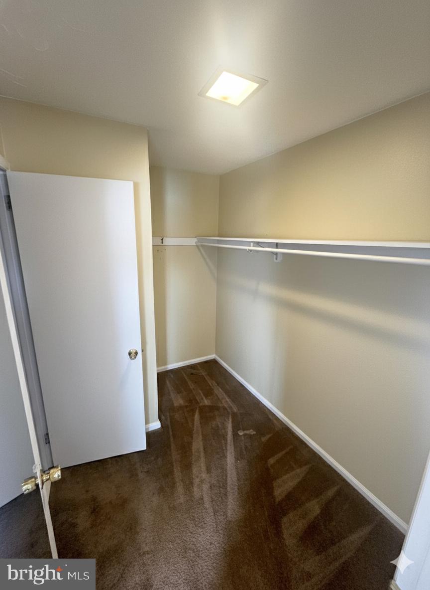 FLYING HILLS - Residential