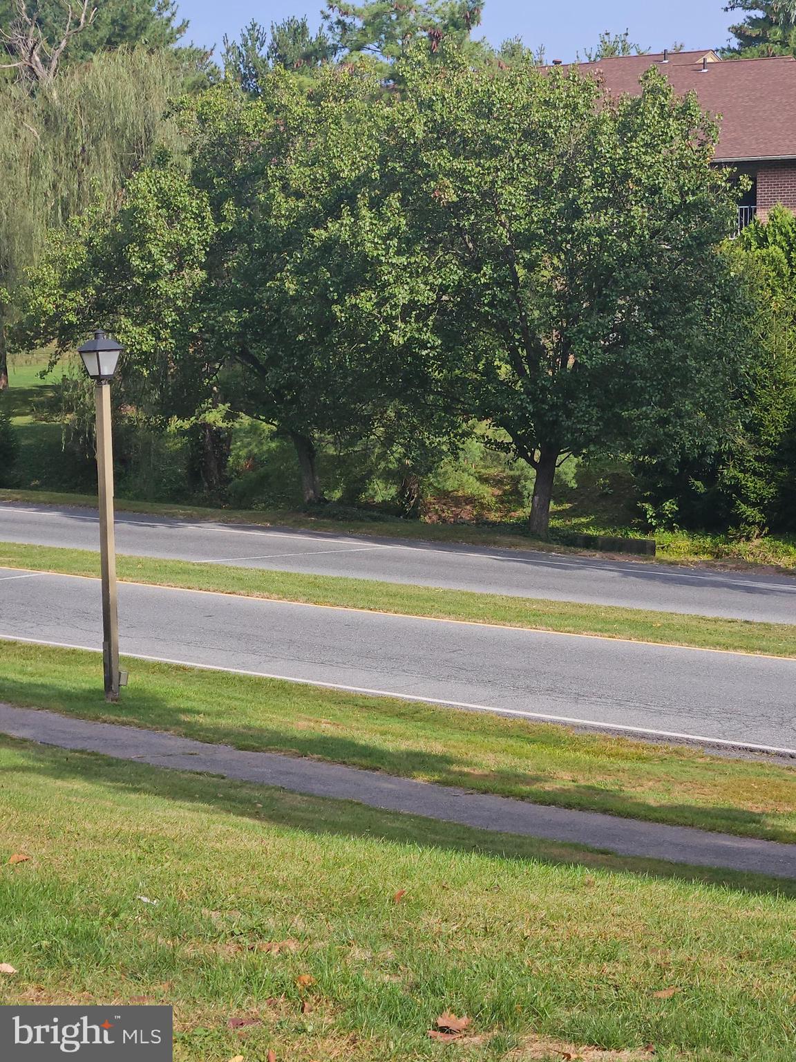 FLYING HILLS - Residential