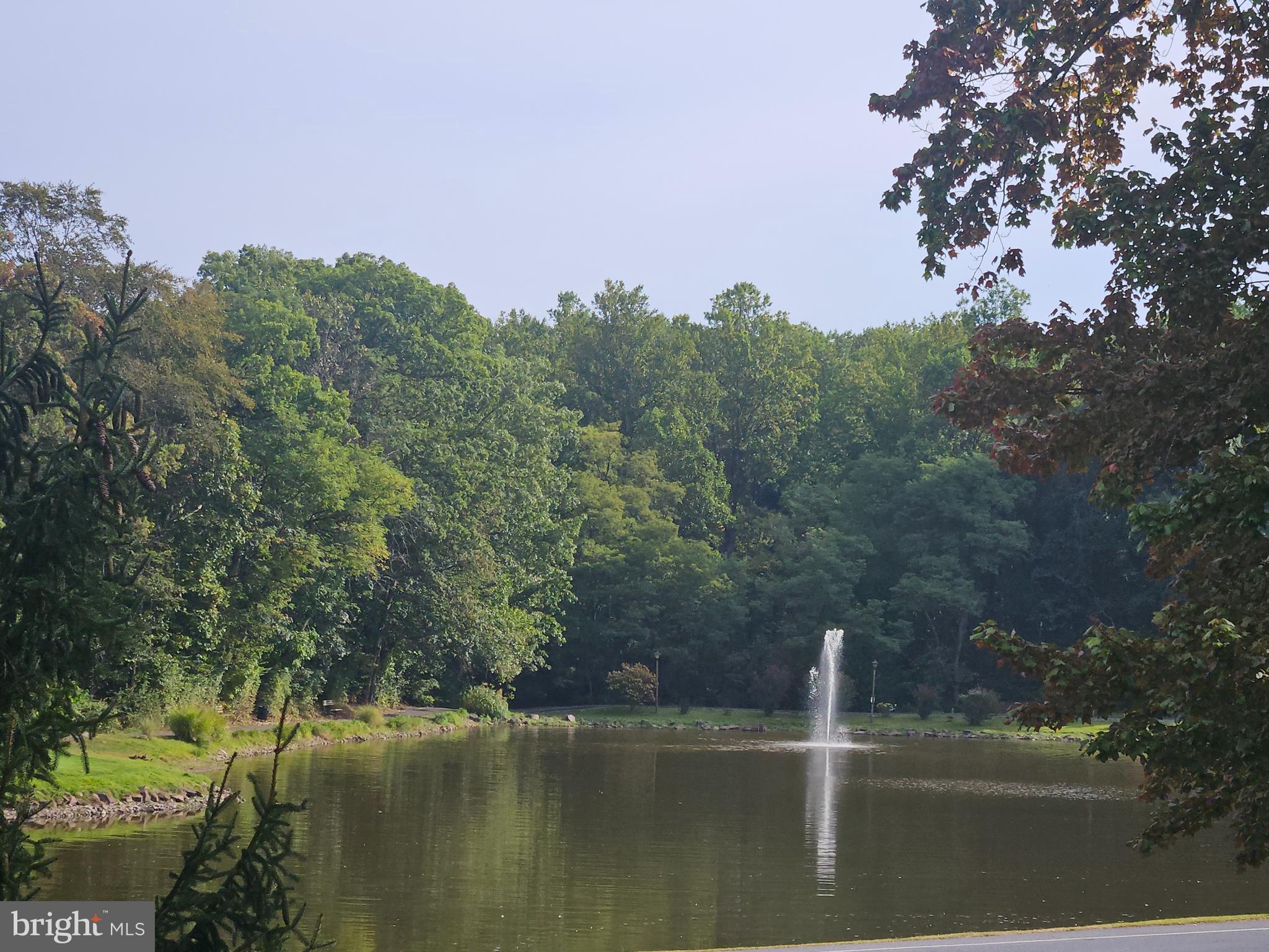 FLYING HILLS - Residential