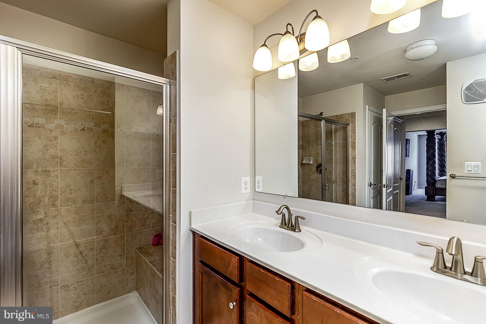 DANE RIDGE CONDO - Residential Lease