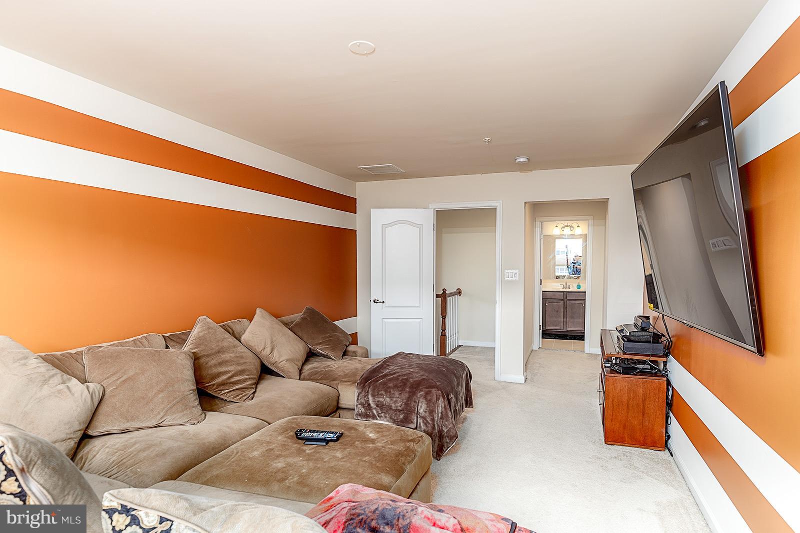 DANE RIDGE CONDO - Residential Lease