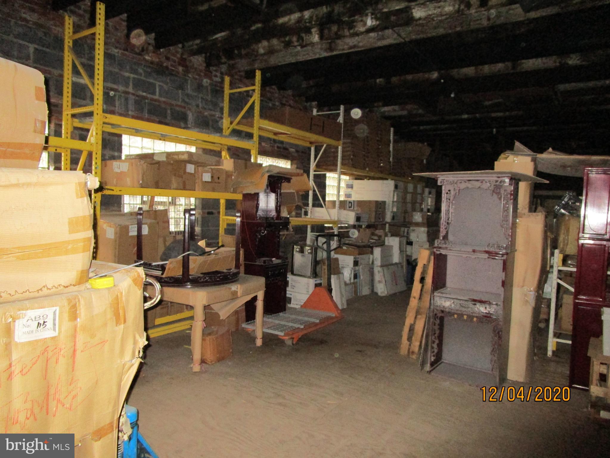 FISHTOWN - Commercial Sale