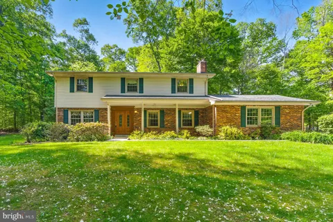 9150 Cedar Street, La Plata, MD MLS: MDCH2039414