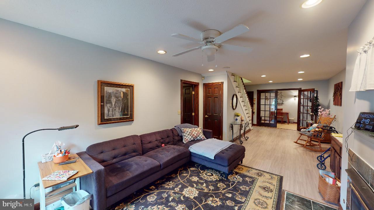 TIMBERLAKE - Residential