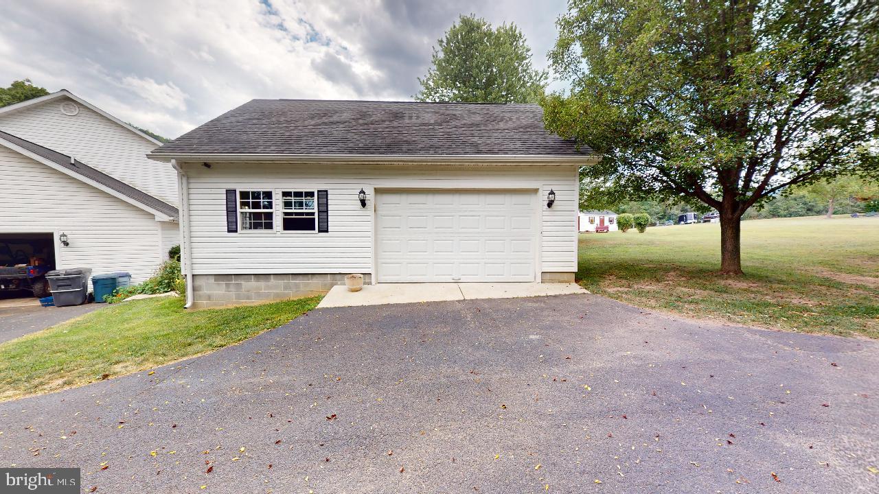 TIMBERLAKE - Residential