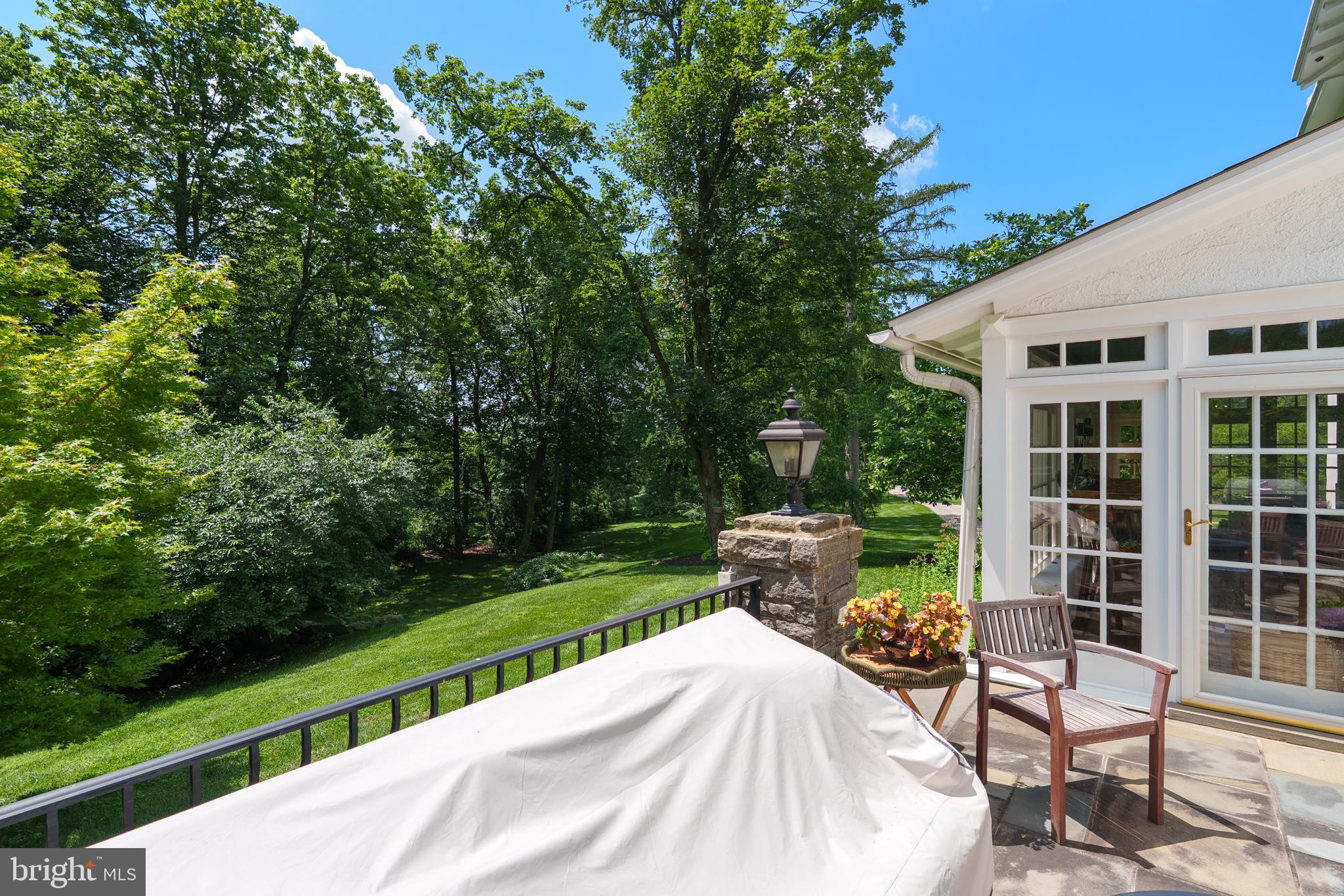 KIRKLAND MANOR - Residential