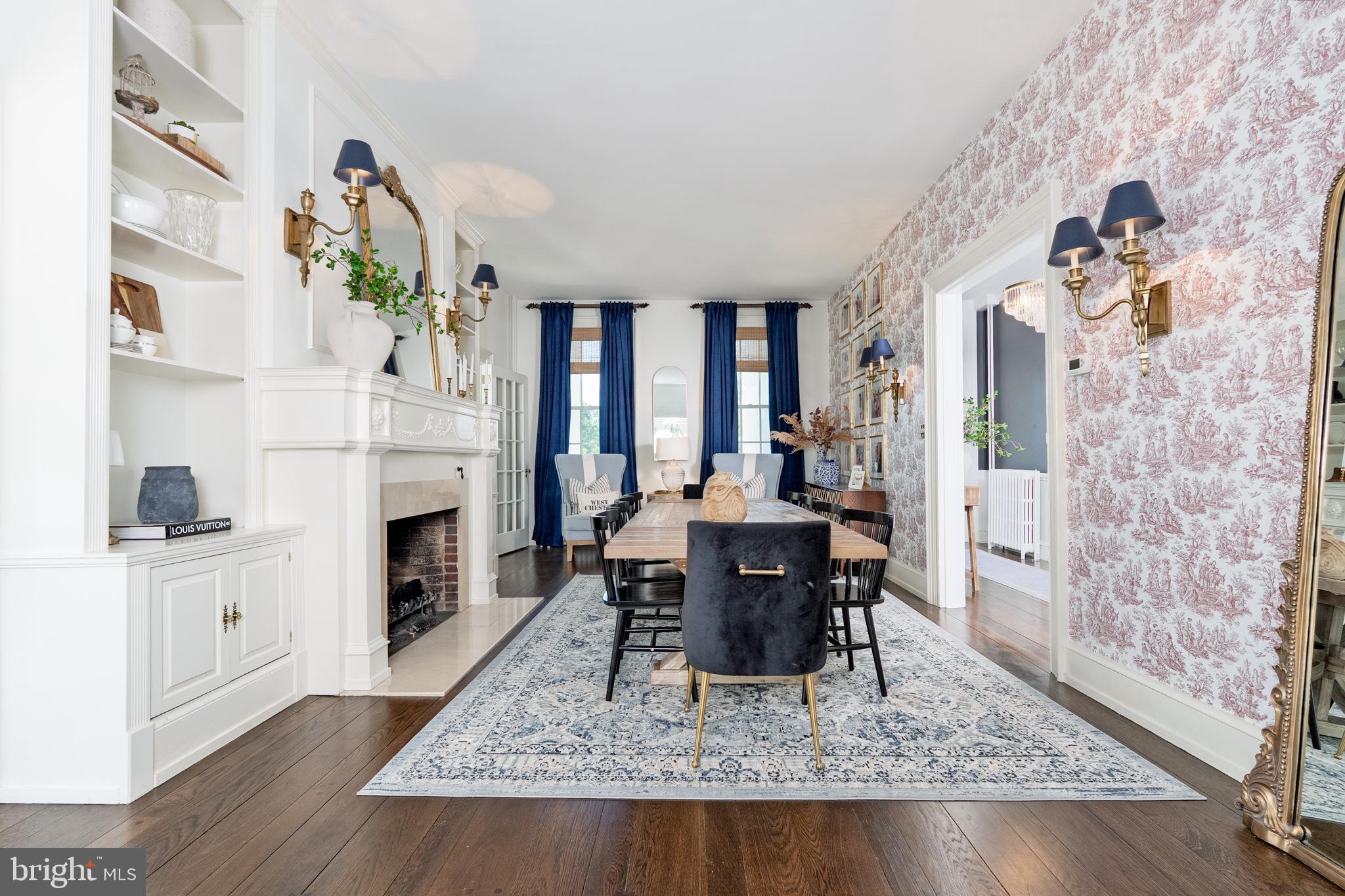 KIRKLAND MANOR - Residential