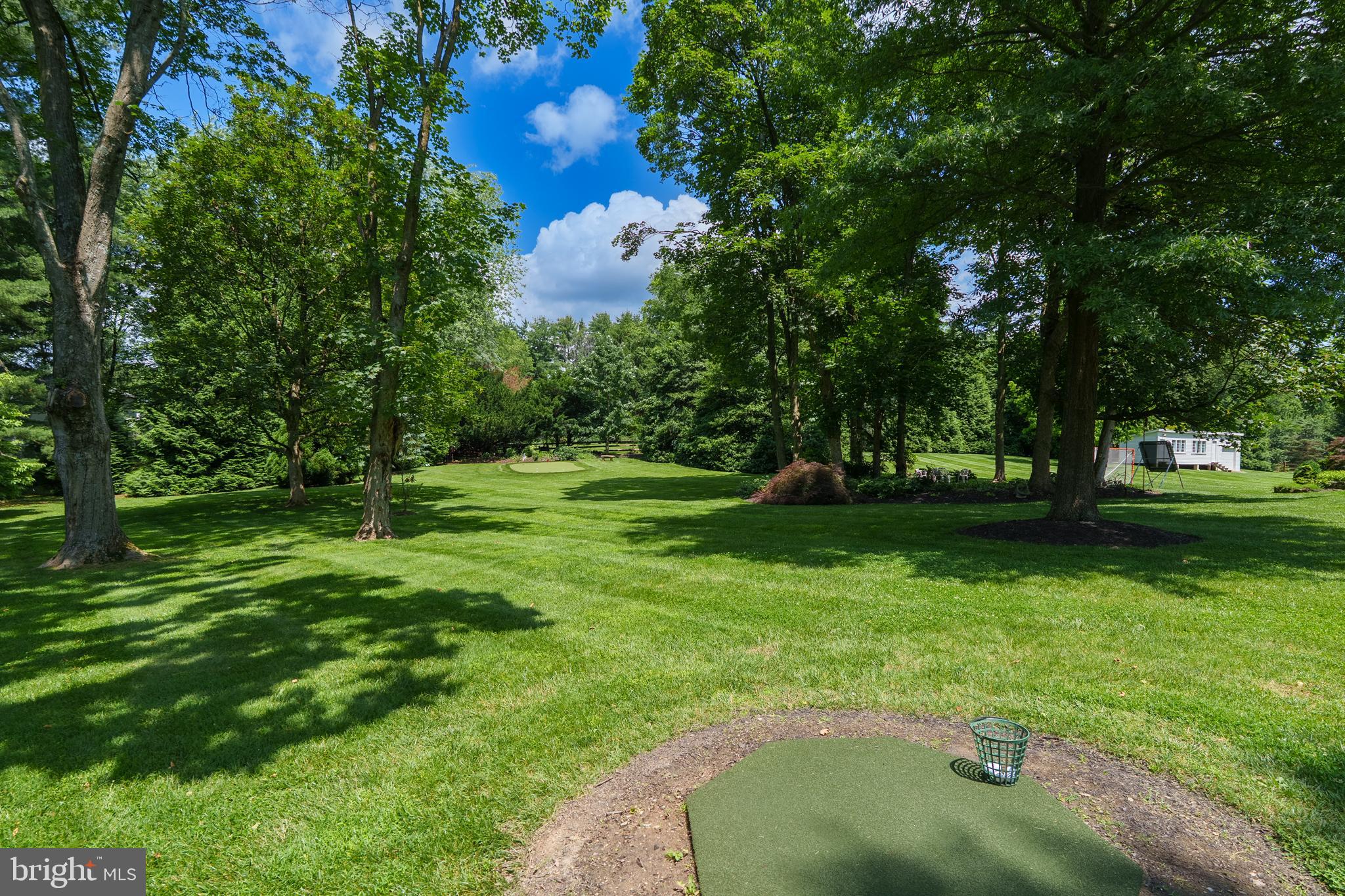 KIRKLAND MANOR - Residential