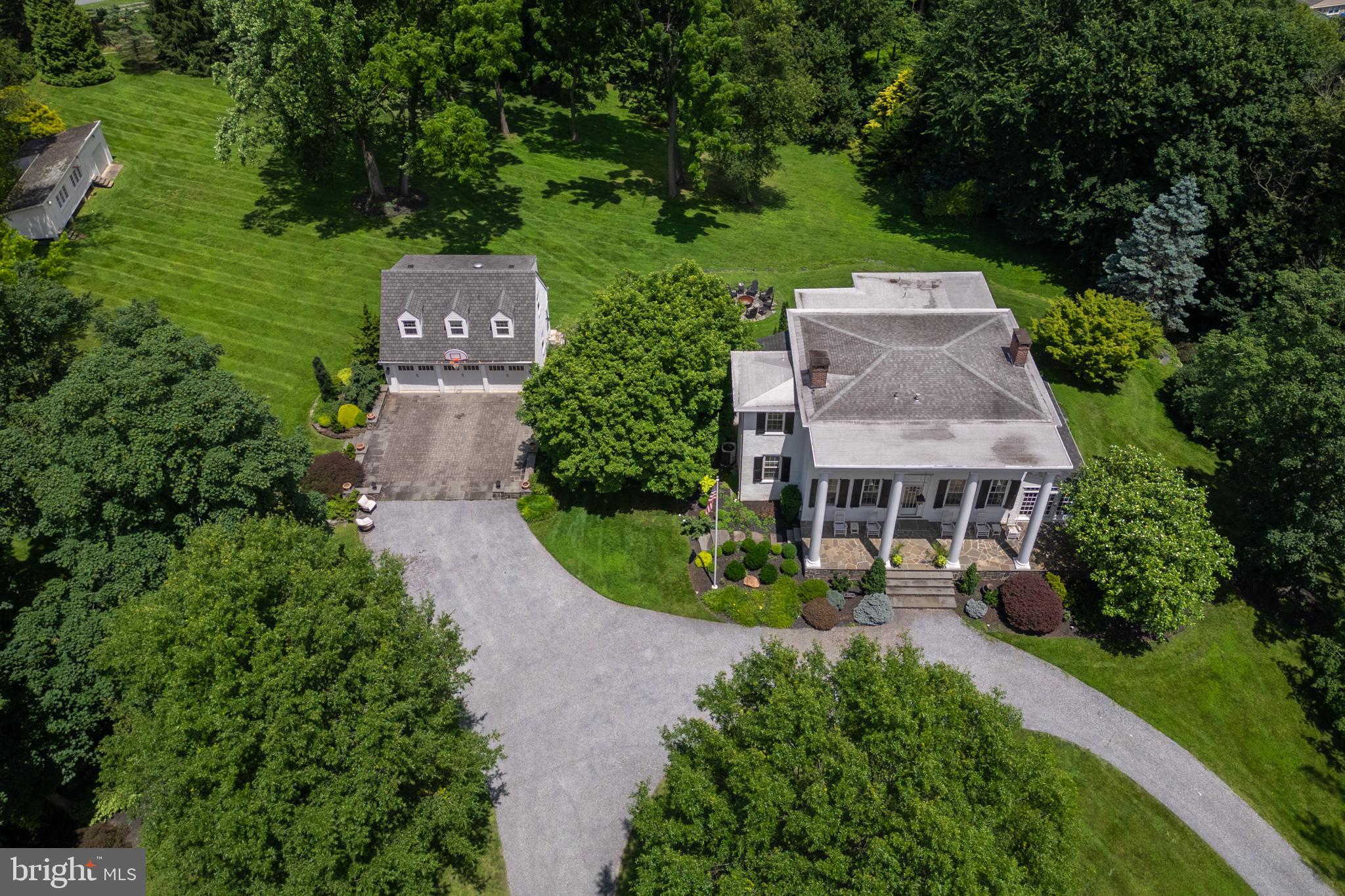 KIRKLAND MANOR - Residential