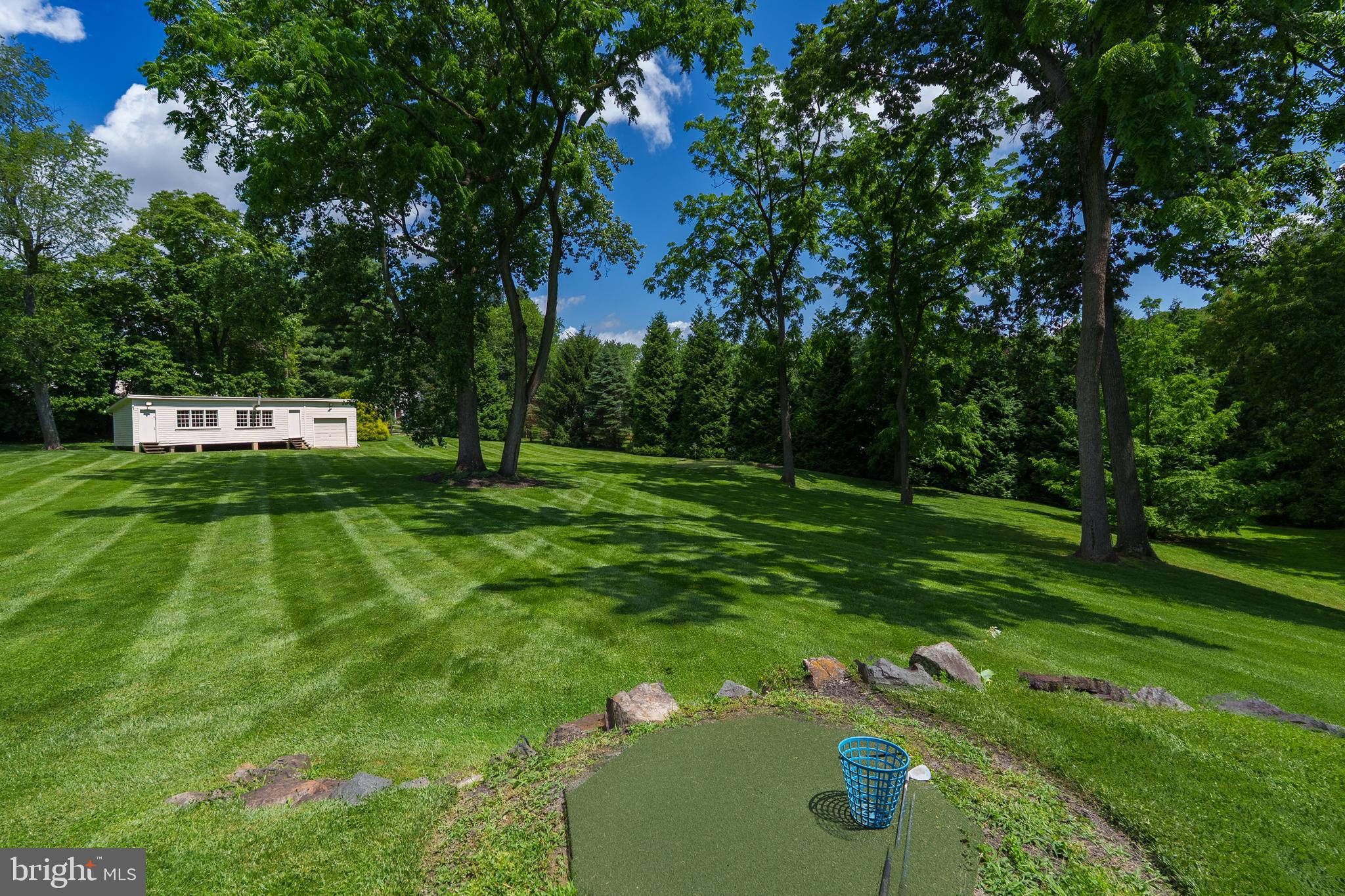 KIRKLAND MANOR - Residential