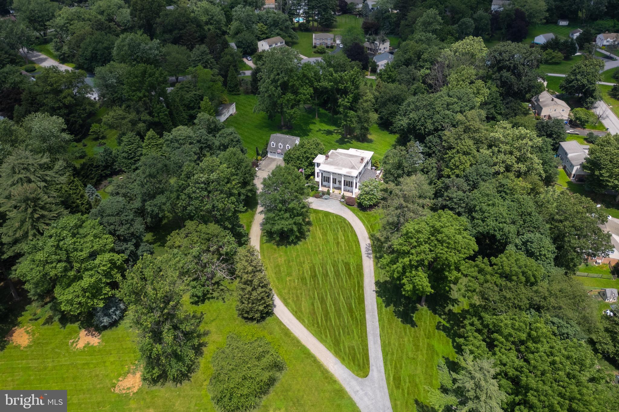 KIRKLAND MANOR - Residential