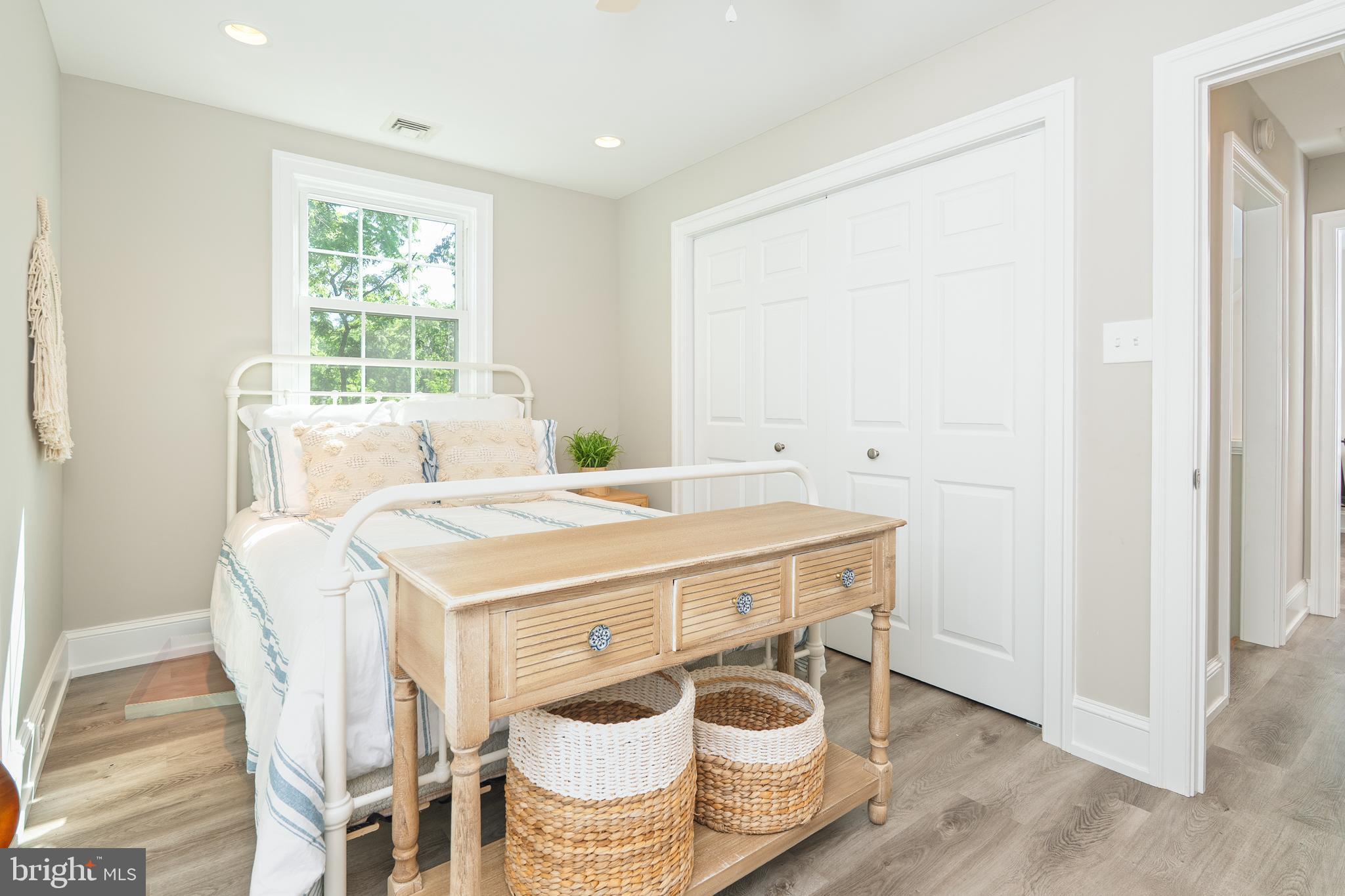 KIRKLAND MANOR - Residential