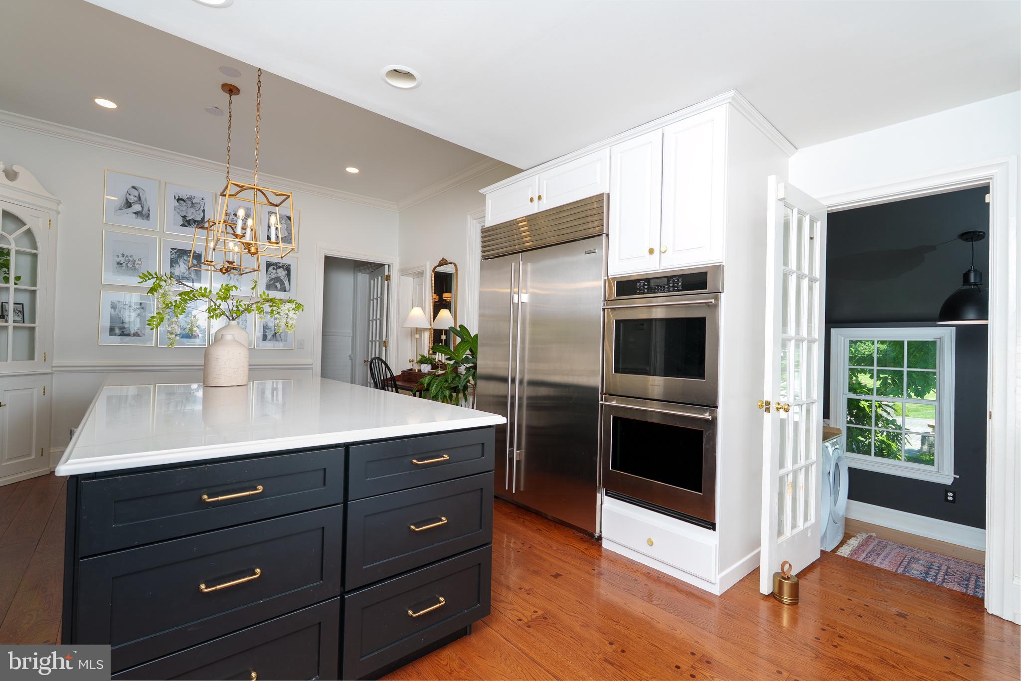 KIRKLAND MANOR - Residential