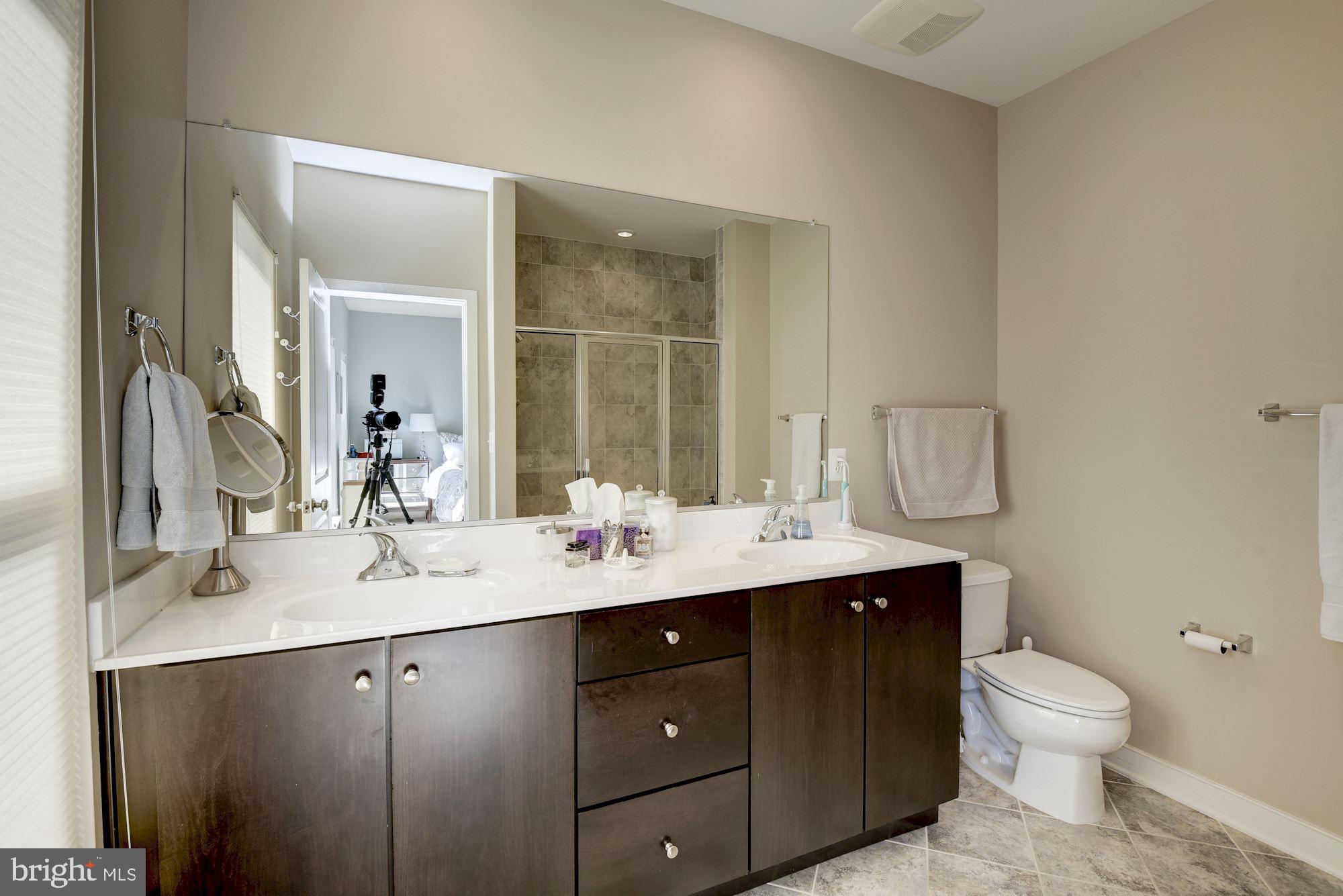 HYATTSVILLE - Residential