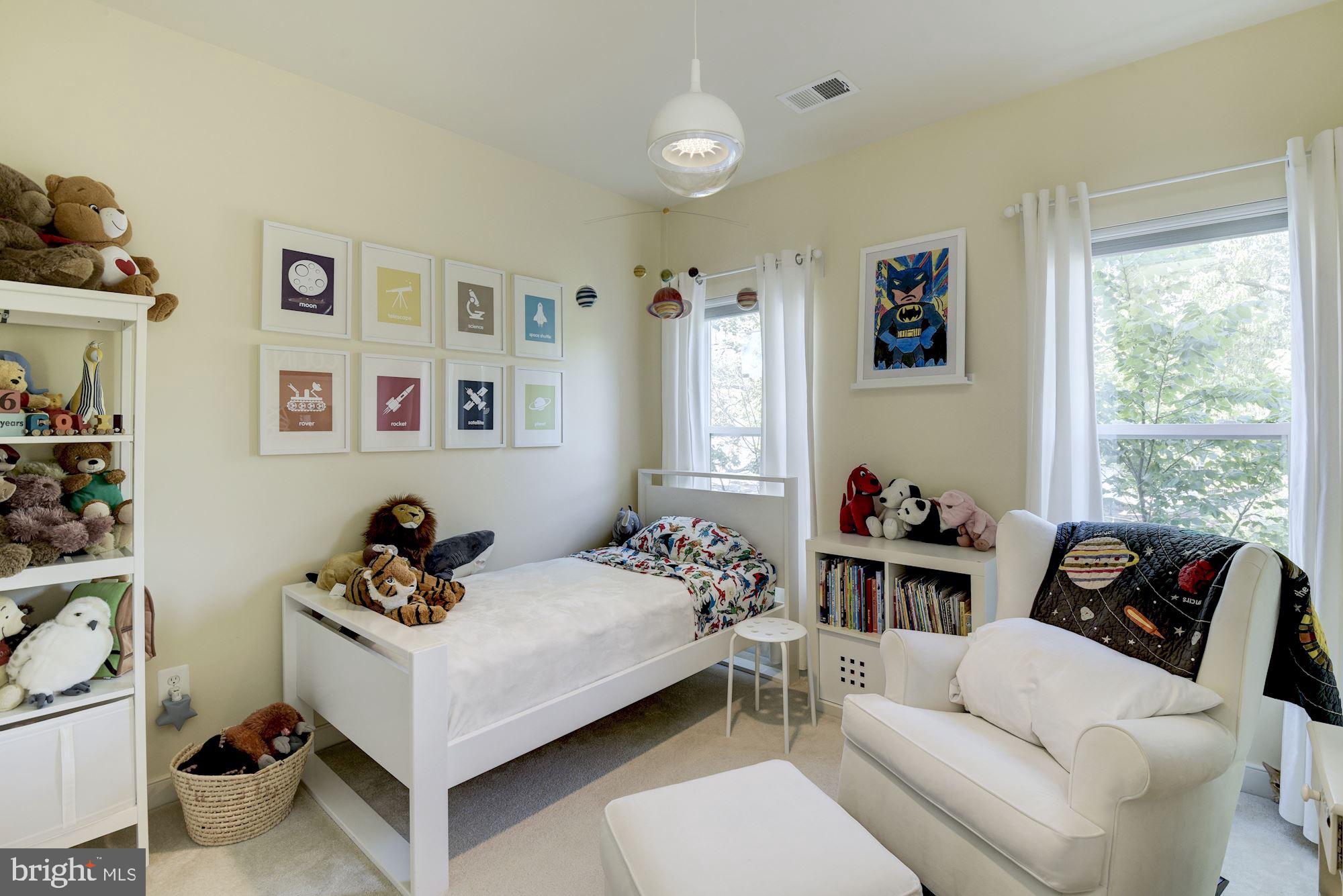 HYATTSVILLE - Residential