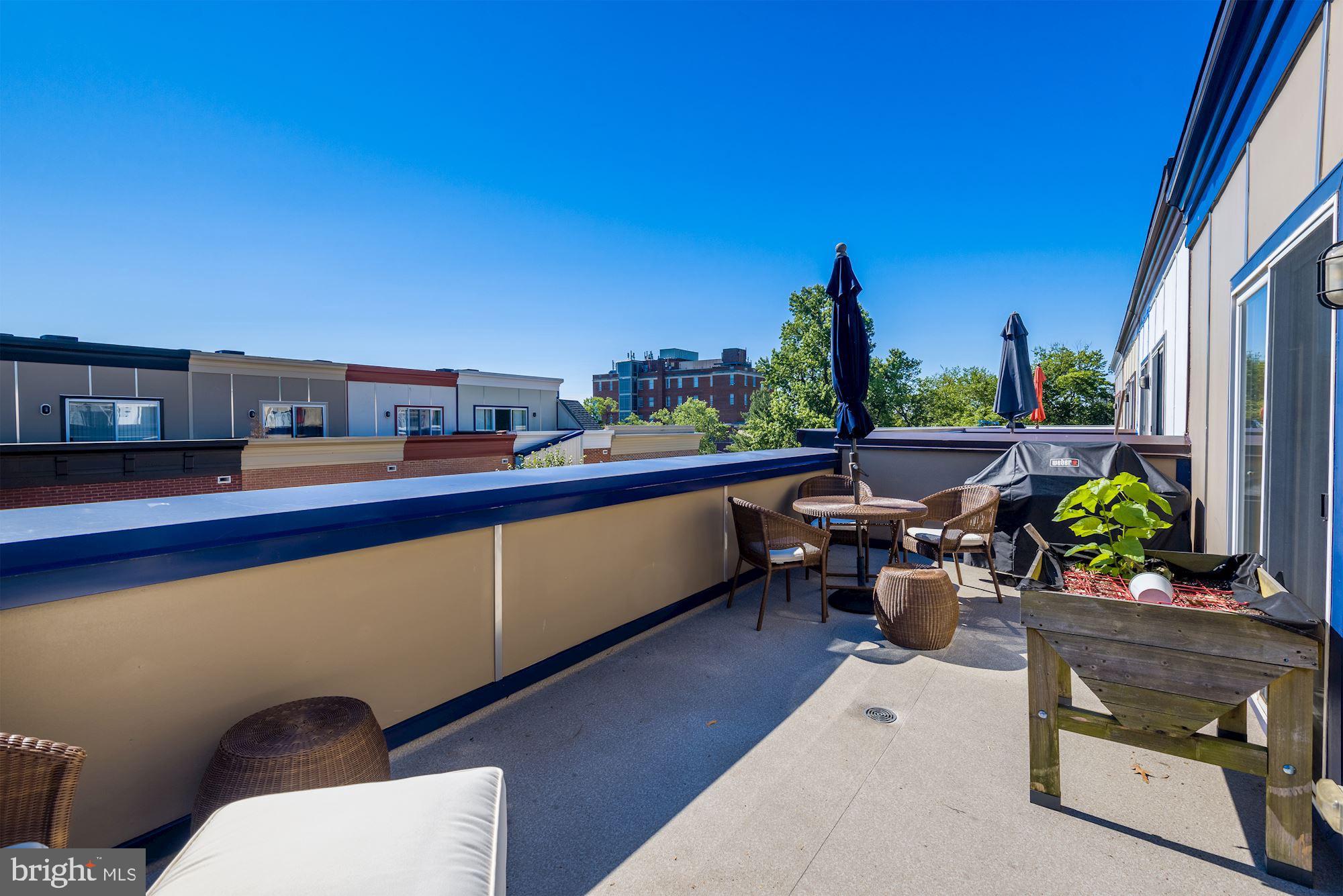 HYATTSVILLE - Residential