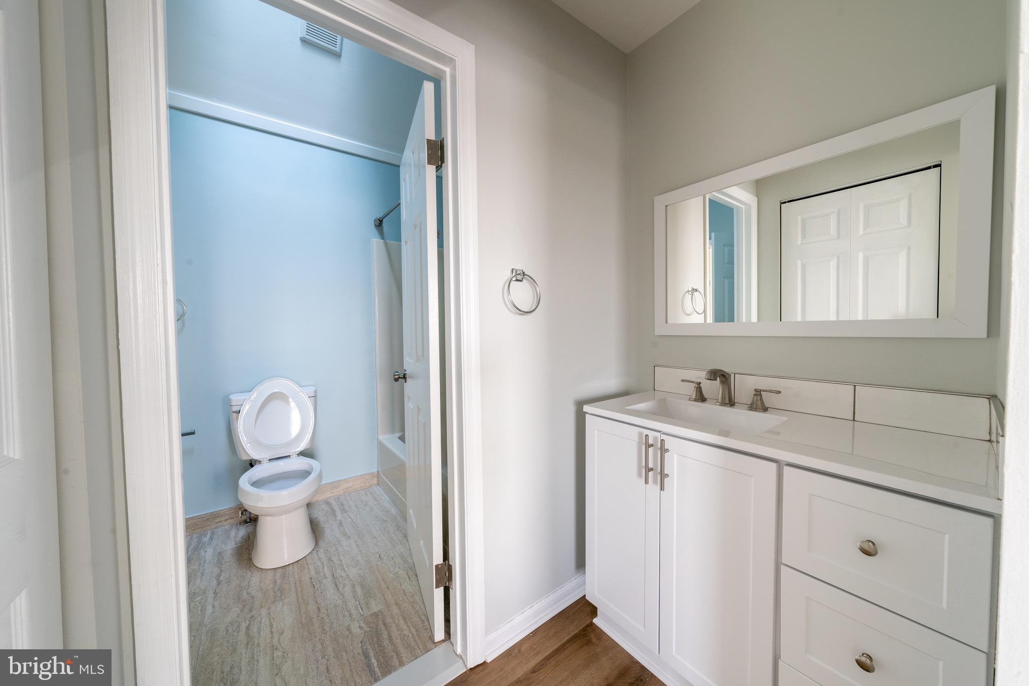 VILLAGE GREEN - Residential Lease