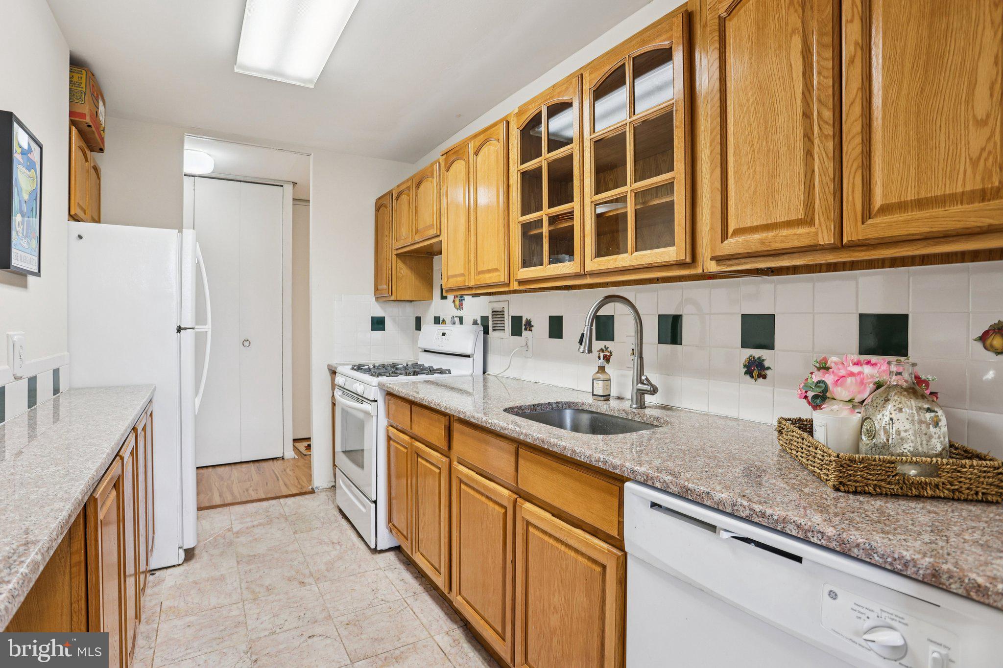 RIVER PARK - Residential