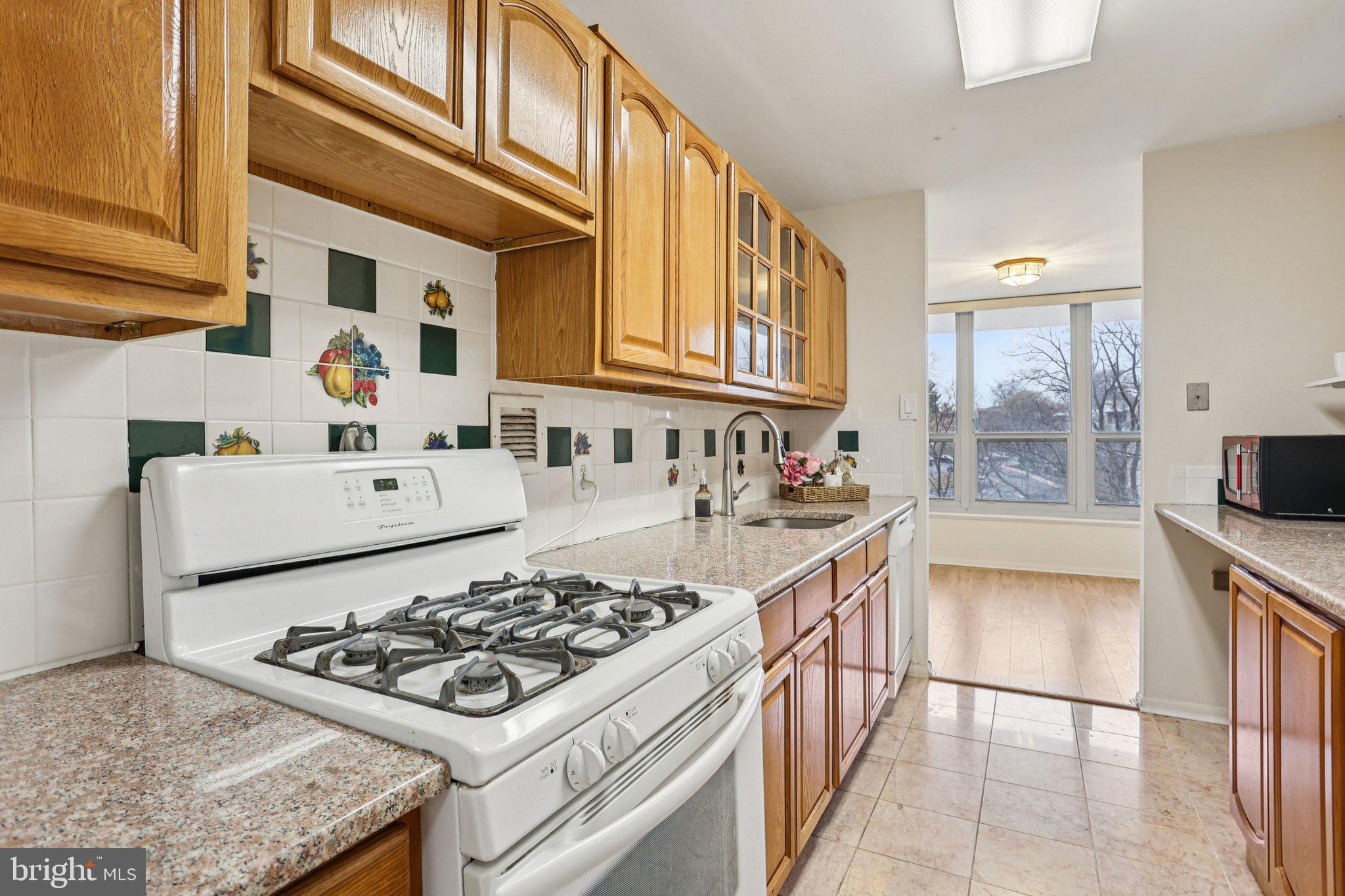 RIVER PARK - Residential