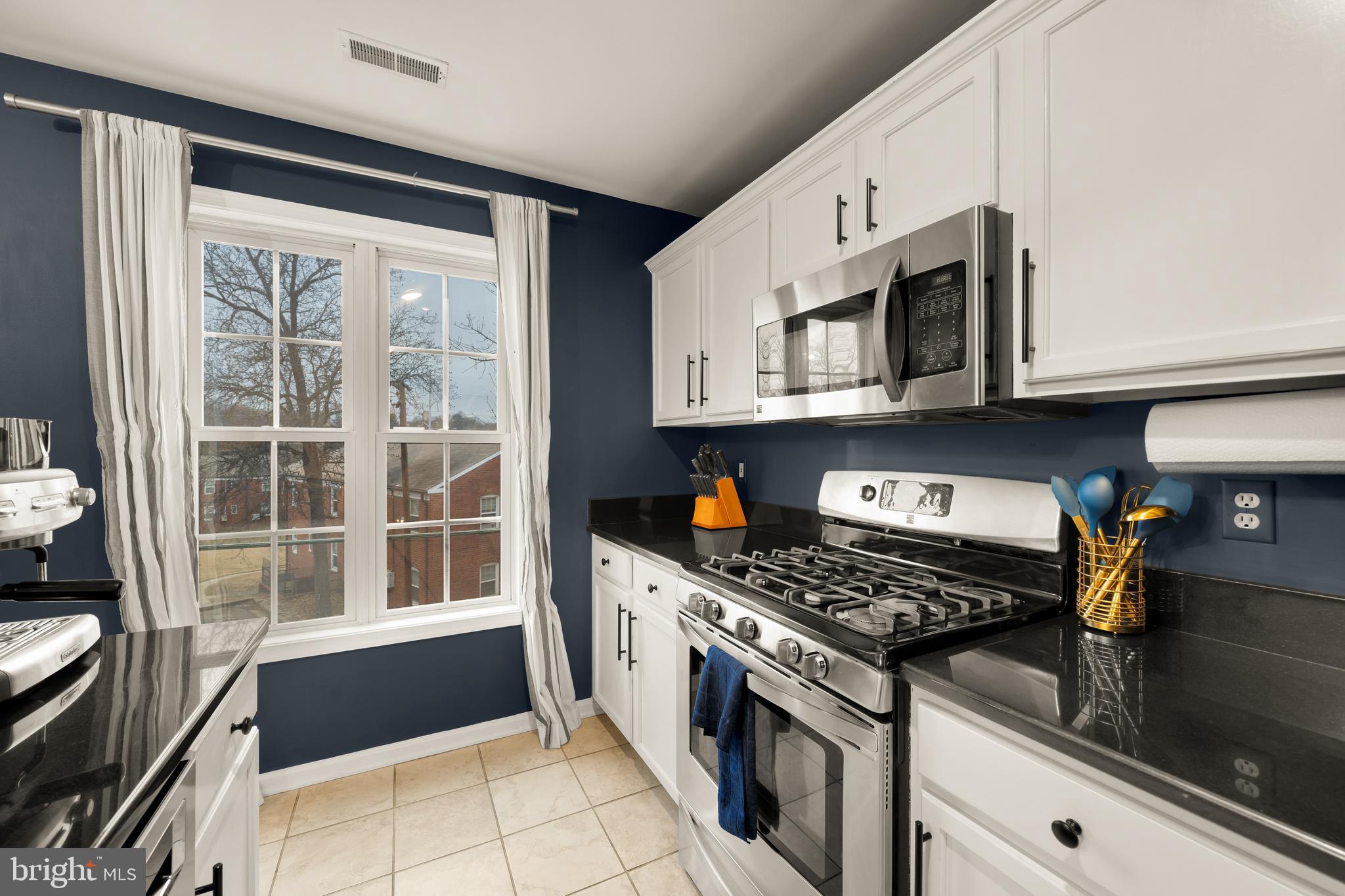 VIRGINIA GARDENS - Residential