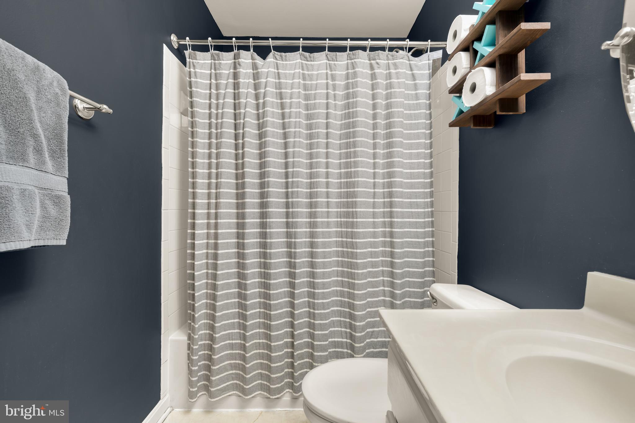 VIRGINIA GARDENS - Residential