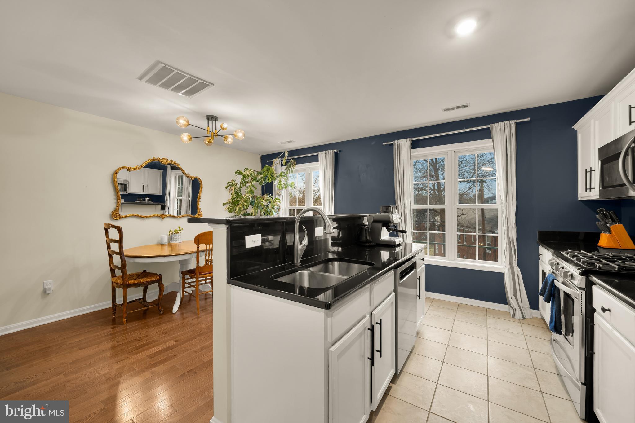 VIRGINIA GARDENS - Residential