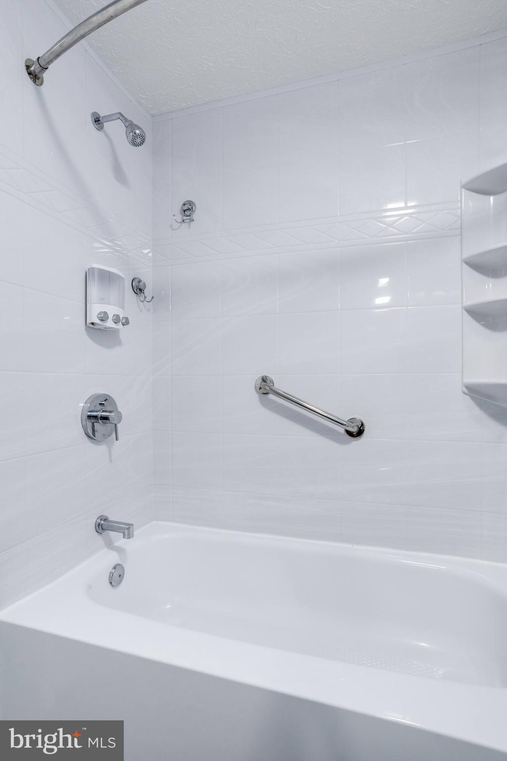 SPRING FOREST - Residential