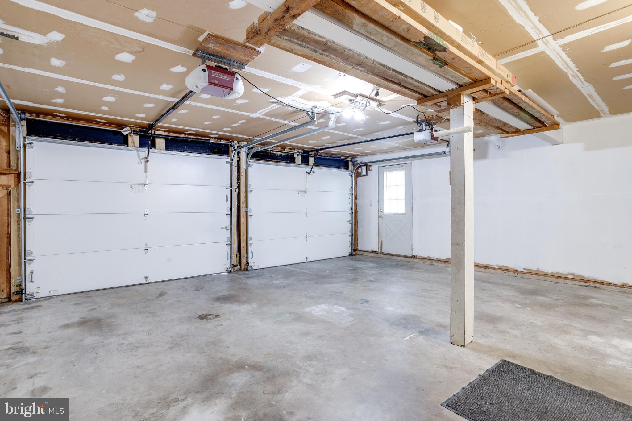 SPRING FOREST - Residential