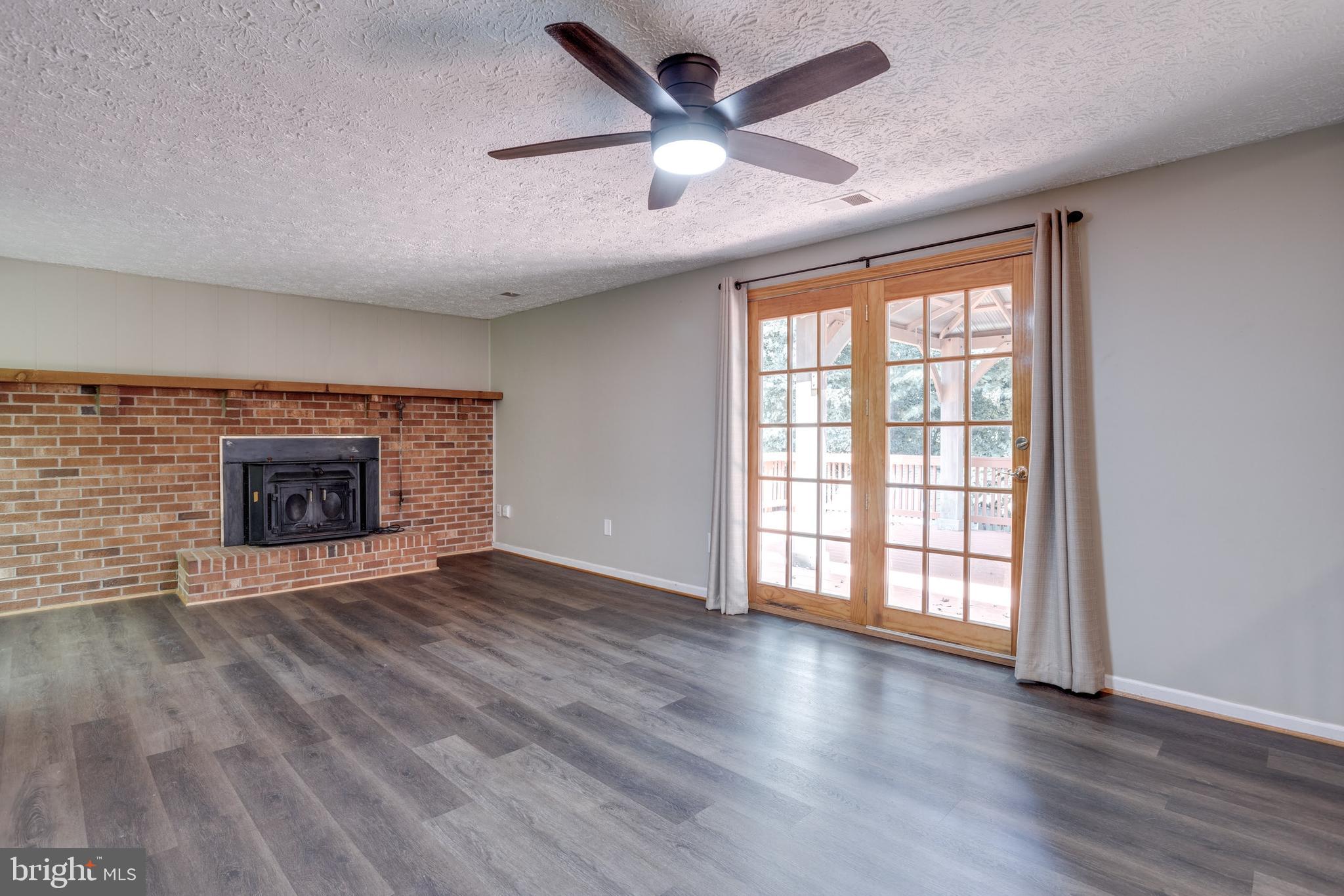 SPRING FOREST - Residential