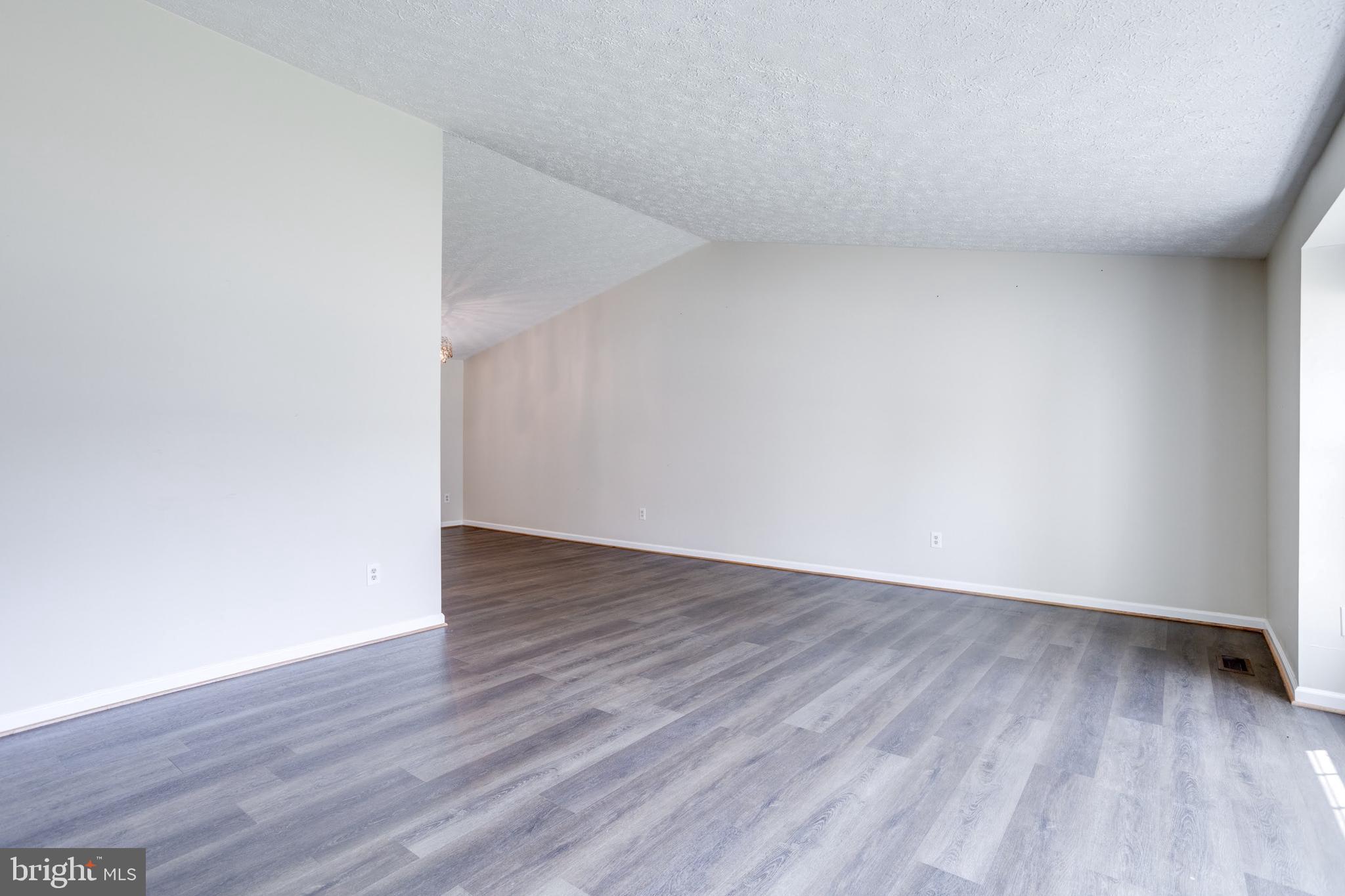 SPRING FOREST - Residential