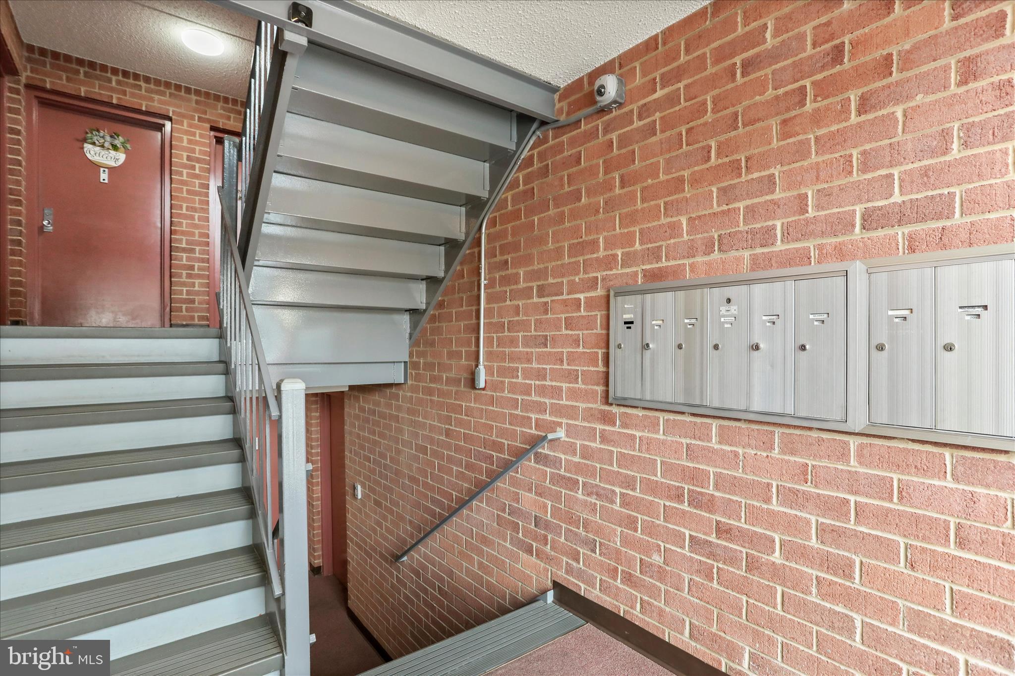 EDGEWOOD CONDOMMINIUMS - Residential