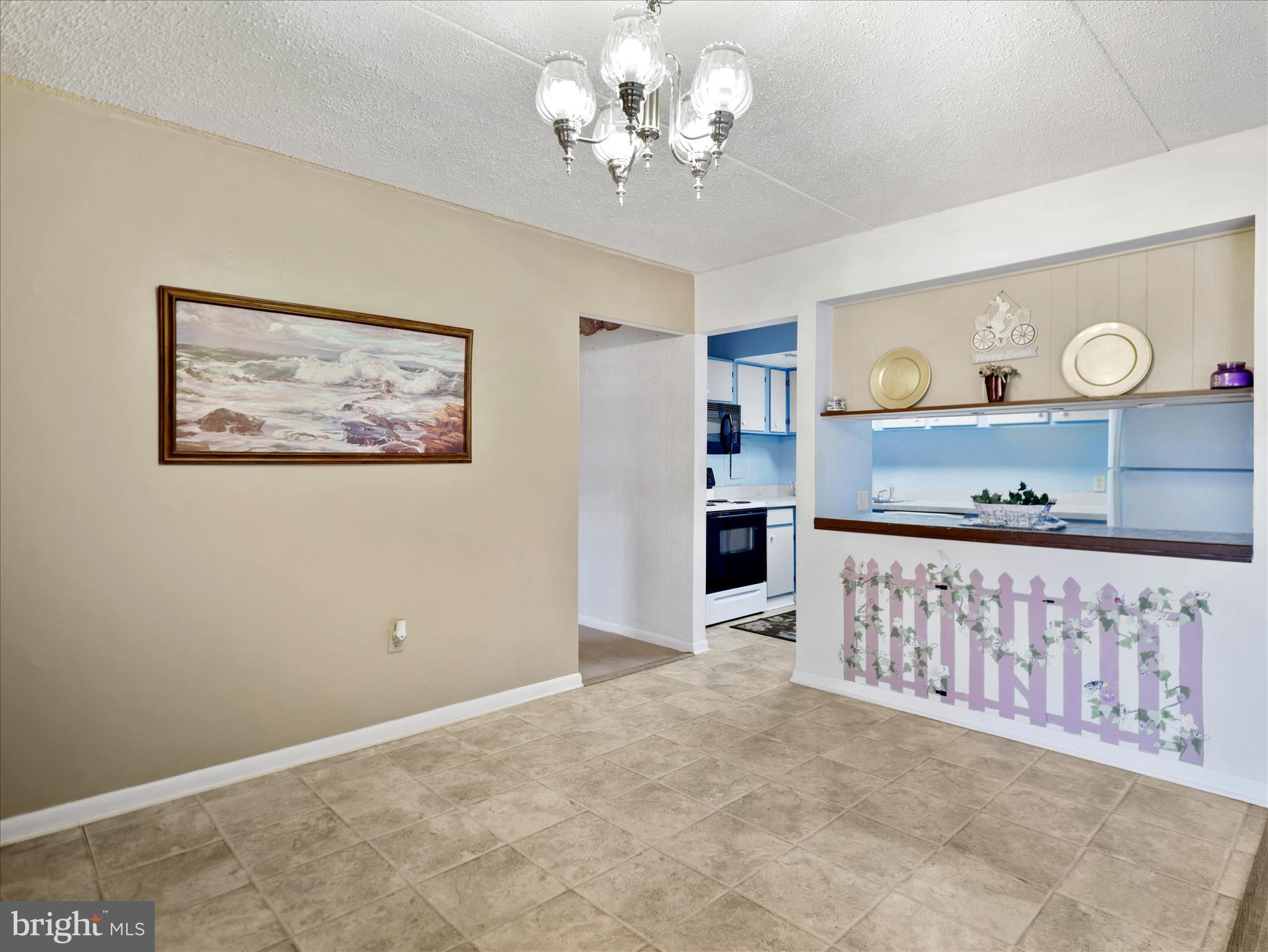 EDGEWOOD CONDOMMINIUMS - Residential