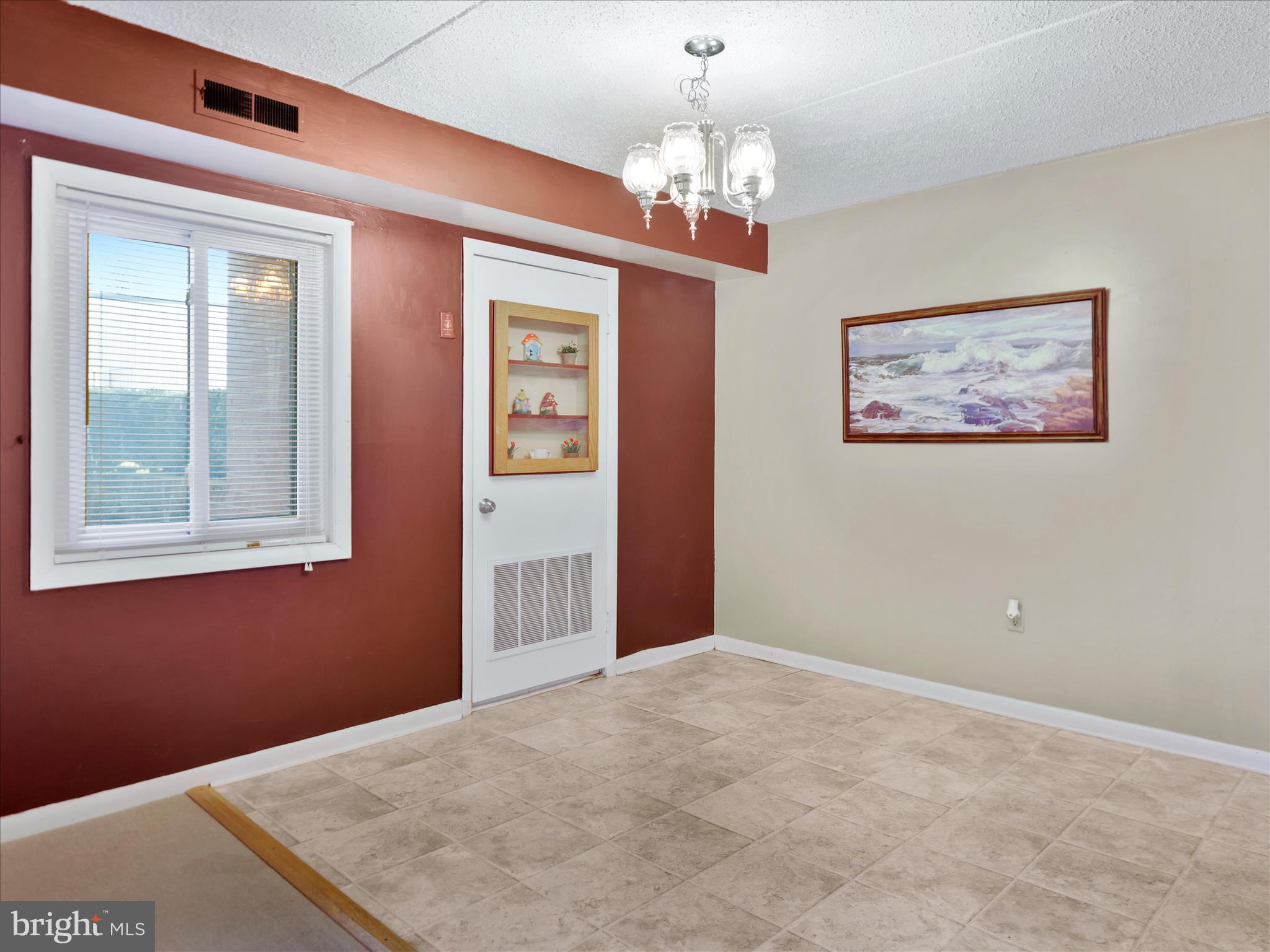 EDGEWOOD CONDOMMINIUMS - Residential