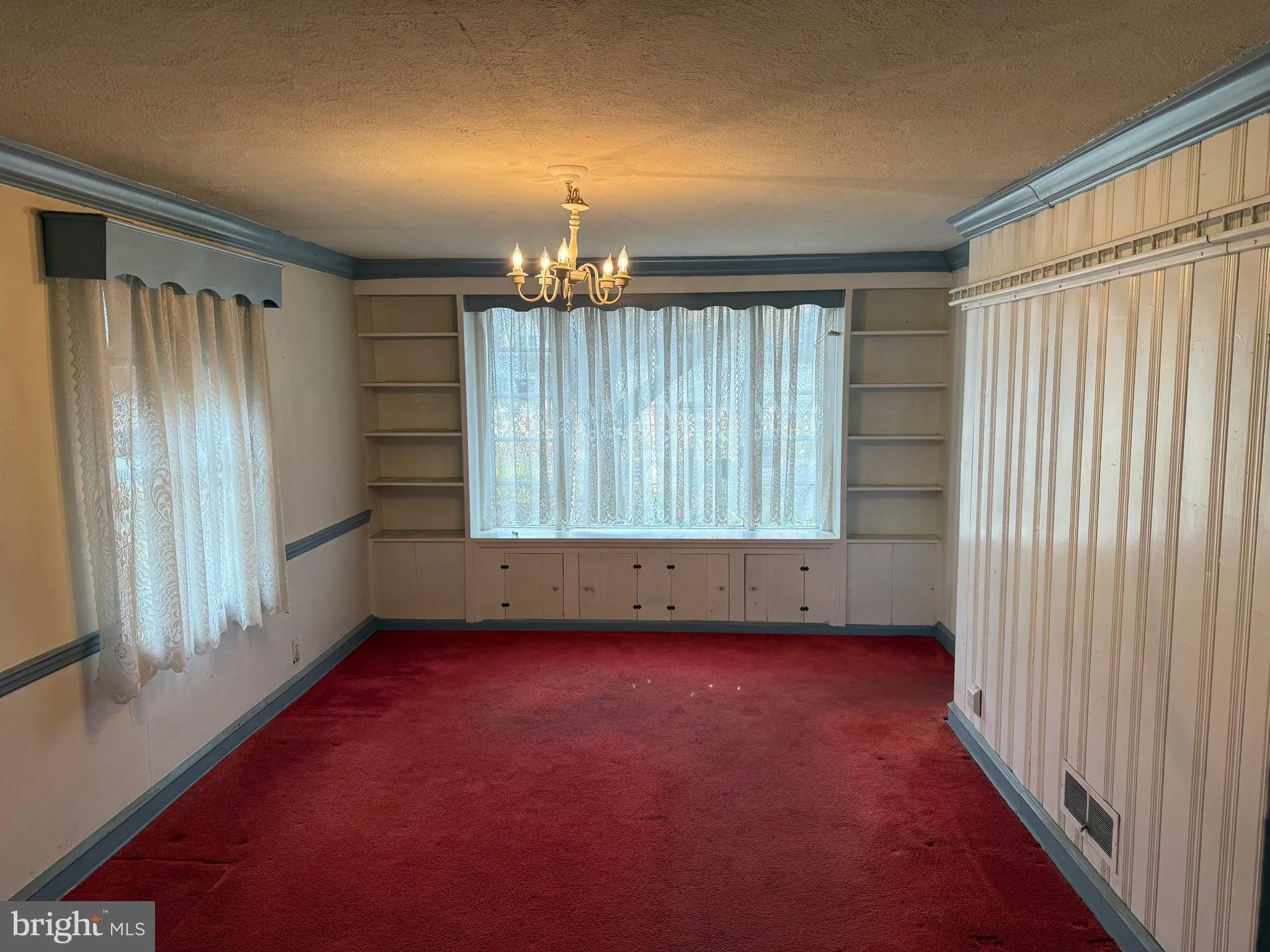 Wilmington, Delaware 19805, United States, 3 Bedrooms Bedrooms, ,2 BathroomsBathrooms,Residential,Coming Soon,236174