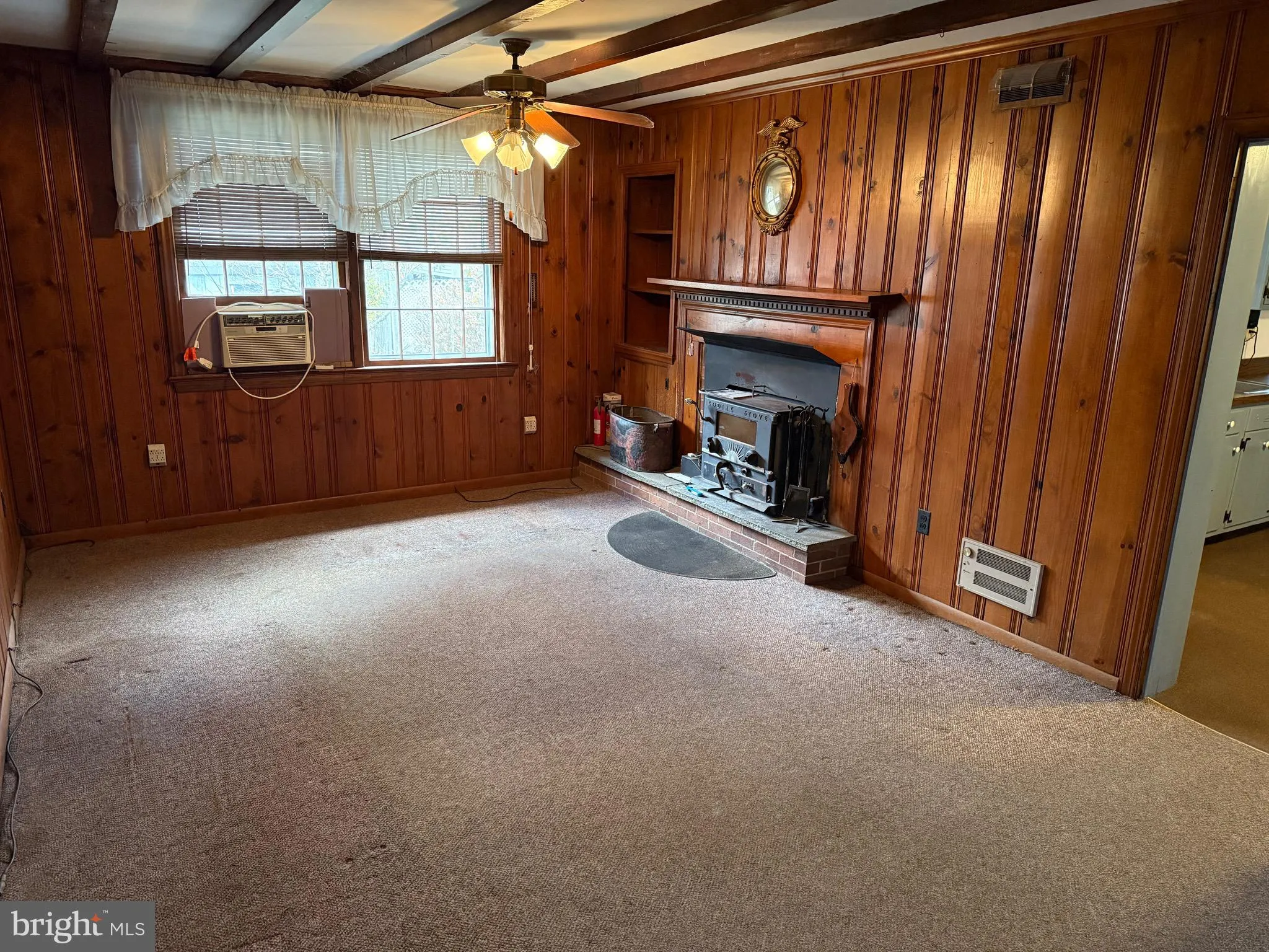 Wilmington, Delaware 19805, United States, 3 Bedrooms Bedrooms, ,2 BathroomsBathrooms,Residential,Coming Soon,236174