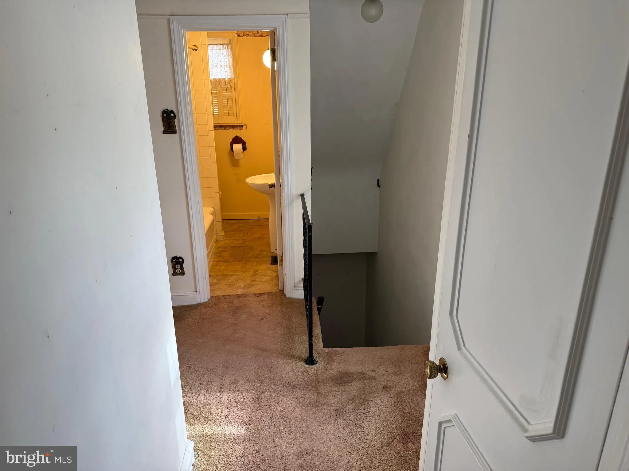 Wilmington, Delaware 19805, United States, 3 Bedrooms Bedrooms, ,2 BathroomsBathrooms,Residential,Coming Soon,236174