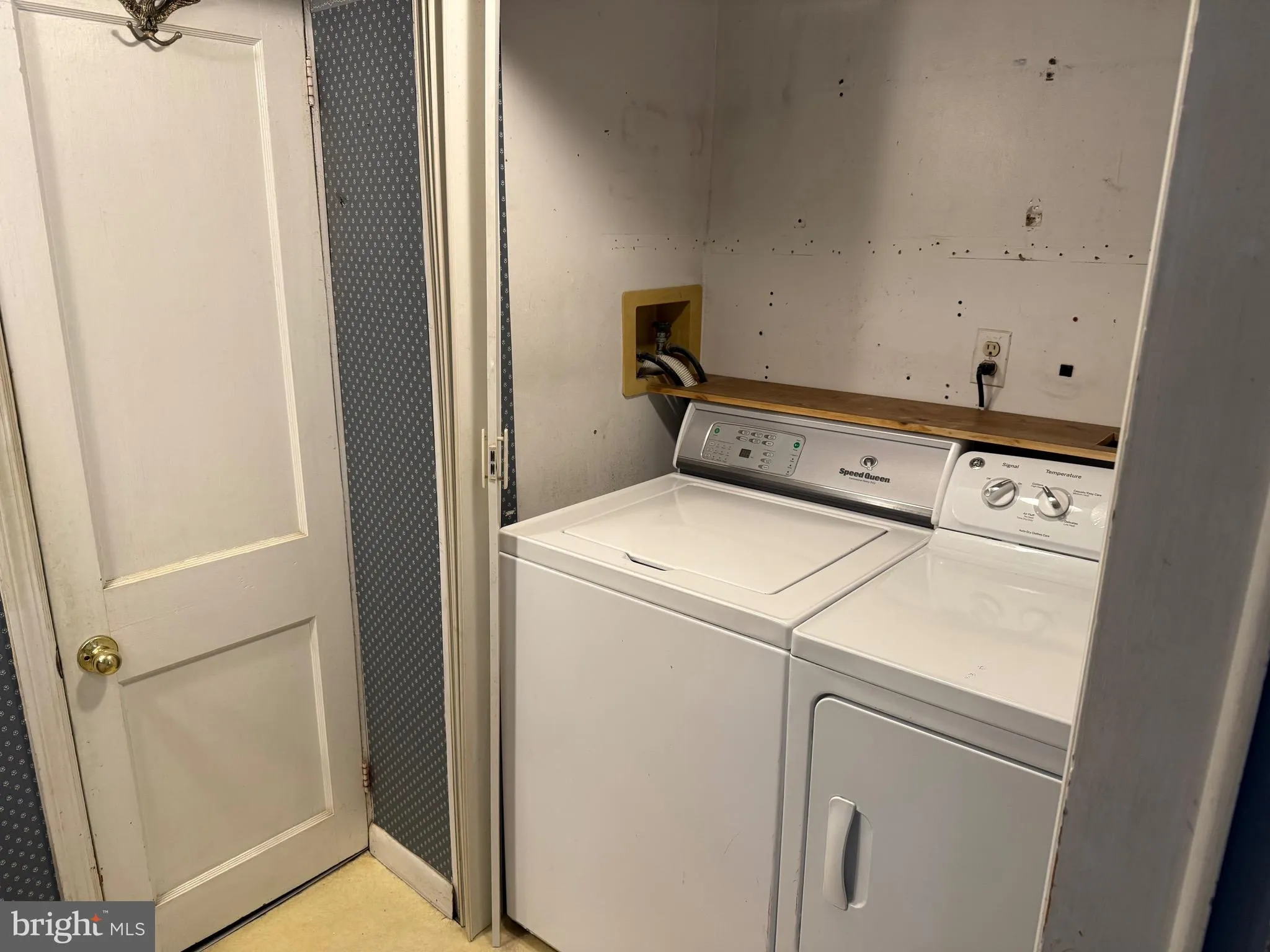 Wilmington, Delaware 19805, United States, 3 Bedrooms Bedrooms, ,2 BathroomsBathrooms,Residential,Coming Soon,236174