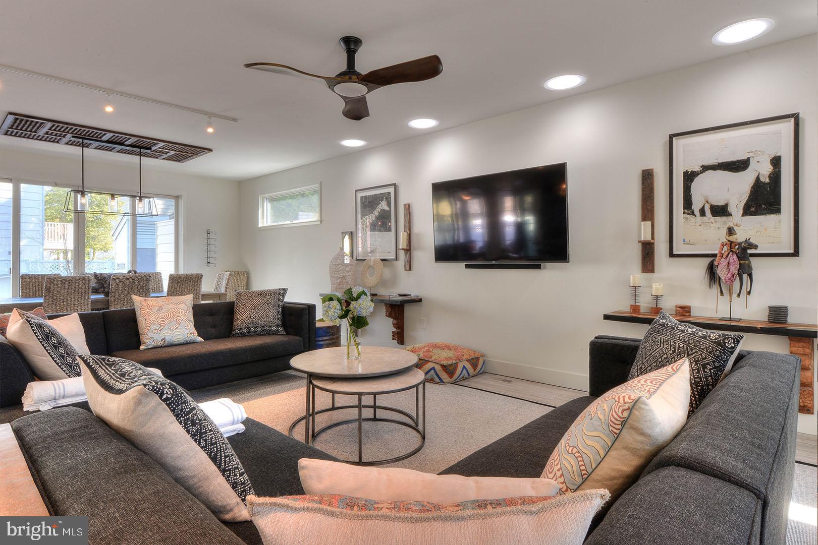 NORTH REHOBOTH - Residential