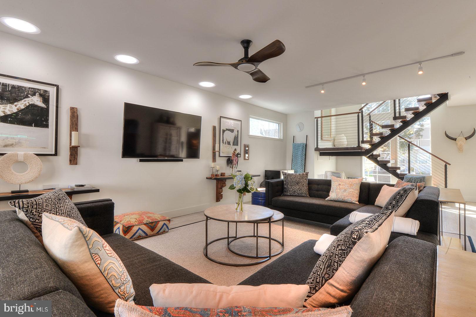 NORTH REHOBOTH - Residential