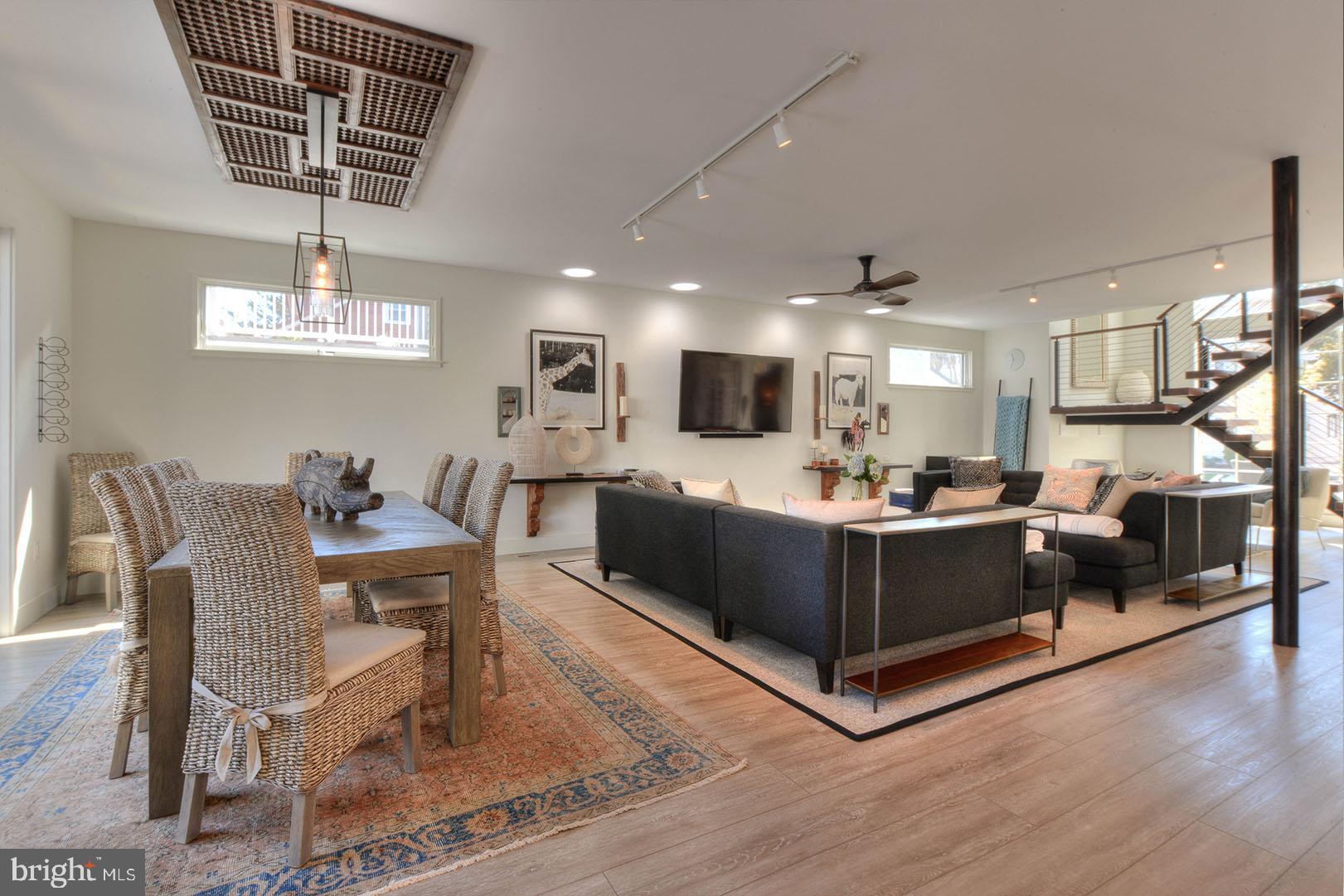 NORTH REHOBOTH - Residential