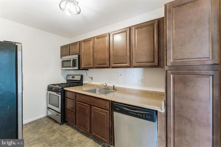 10723 W WEST DRIVE 303