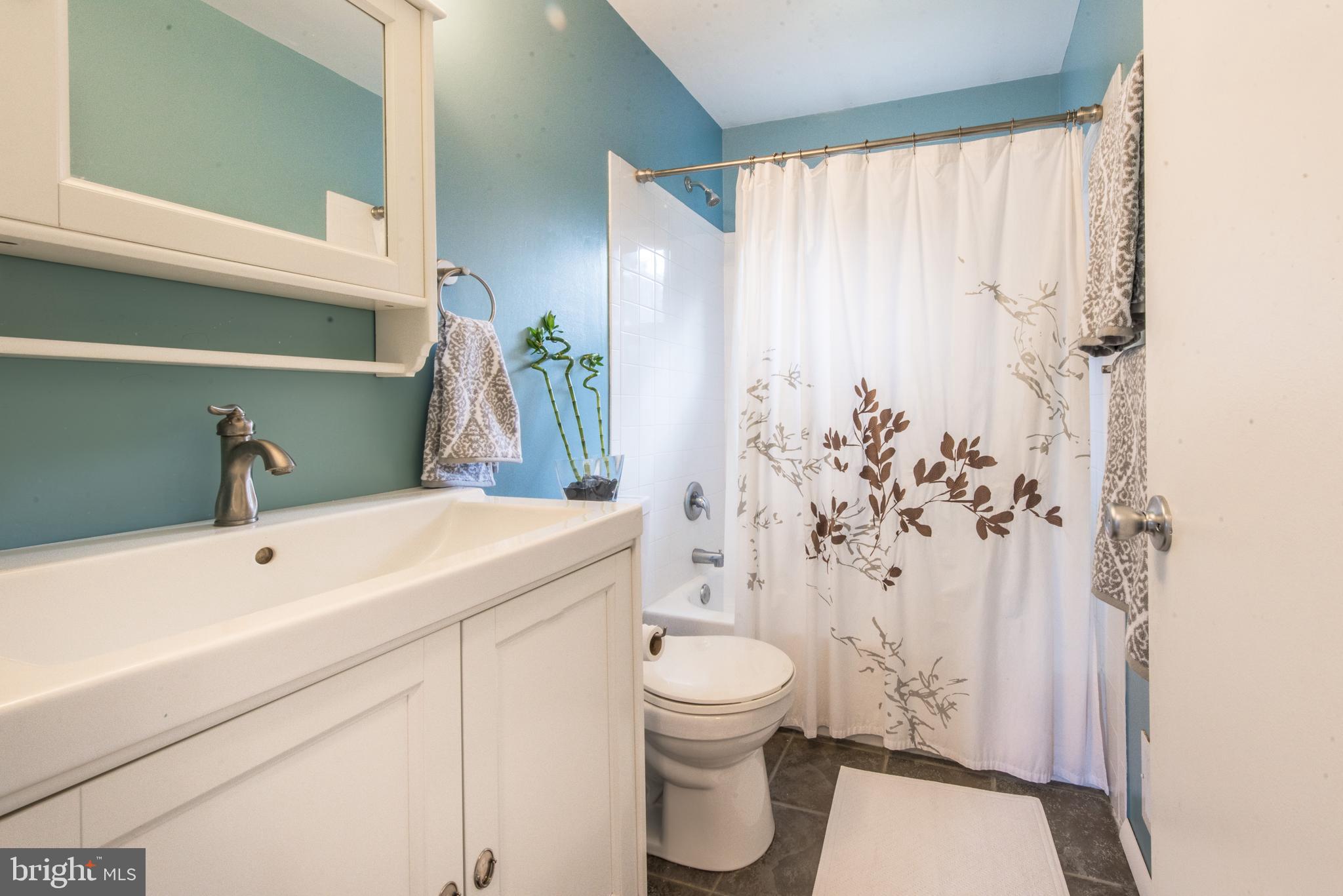 HATHAWAY - Residential