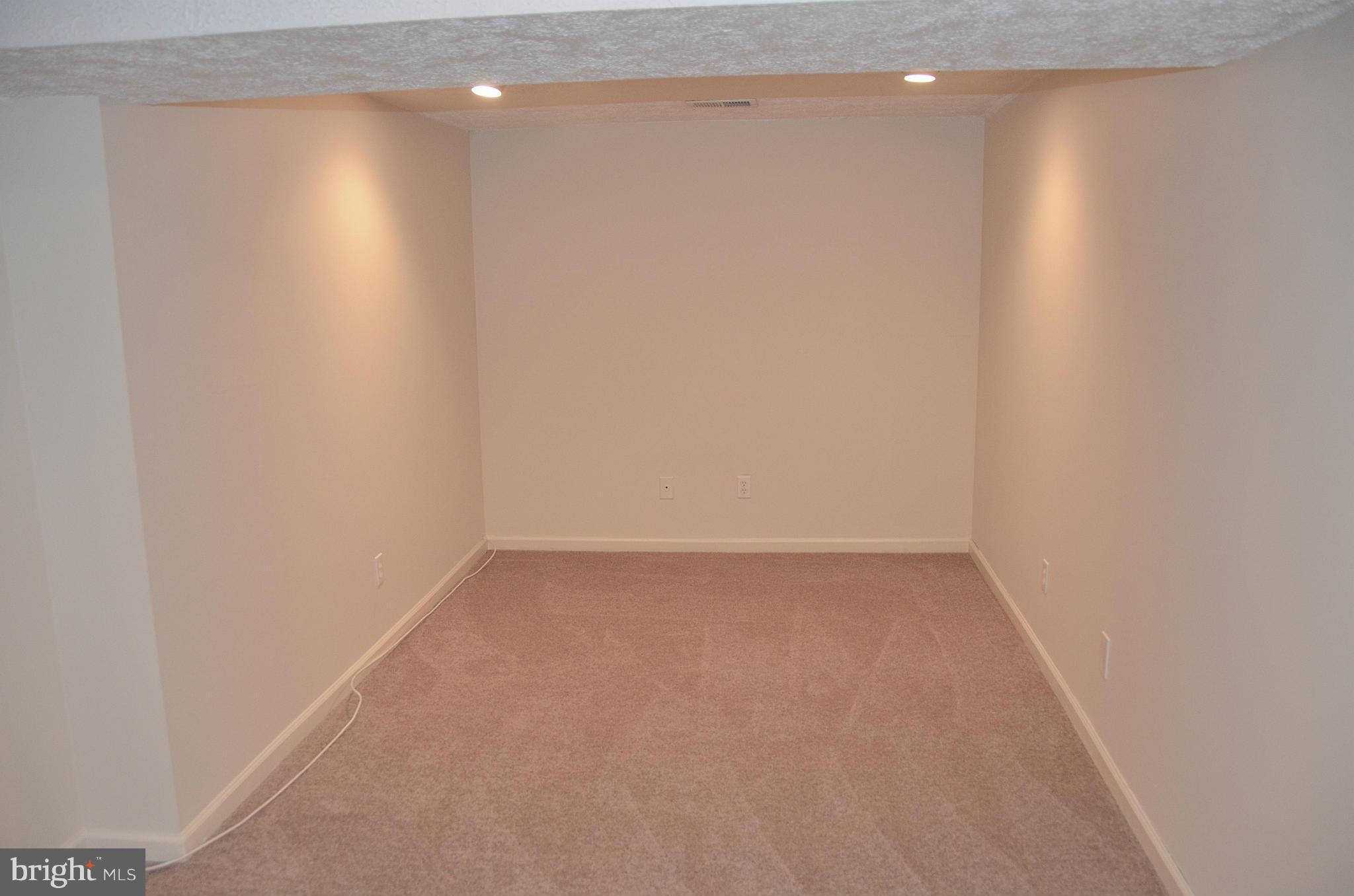 MAGOTHY ESTATES - Residential