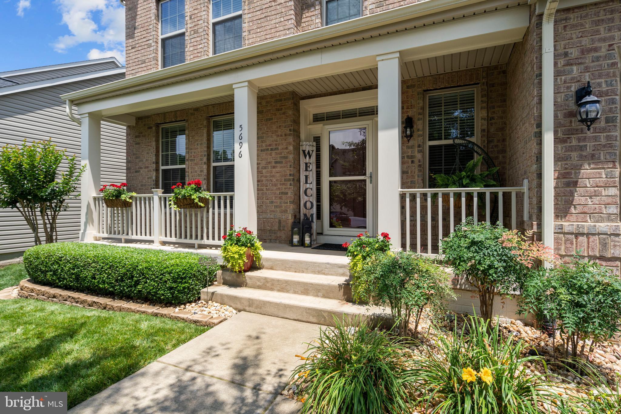 5696 LIBERTY MANOR CIRCLE